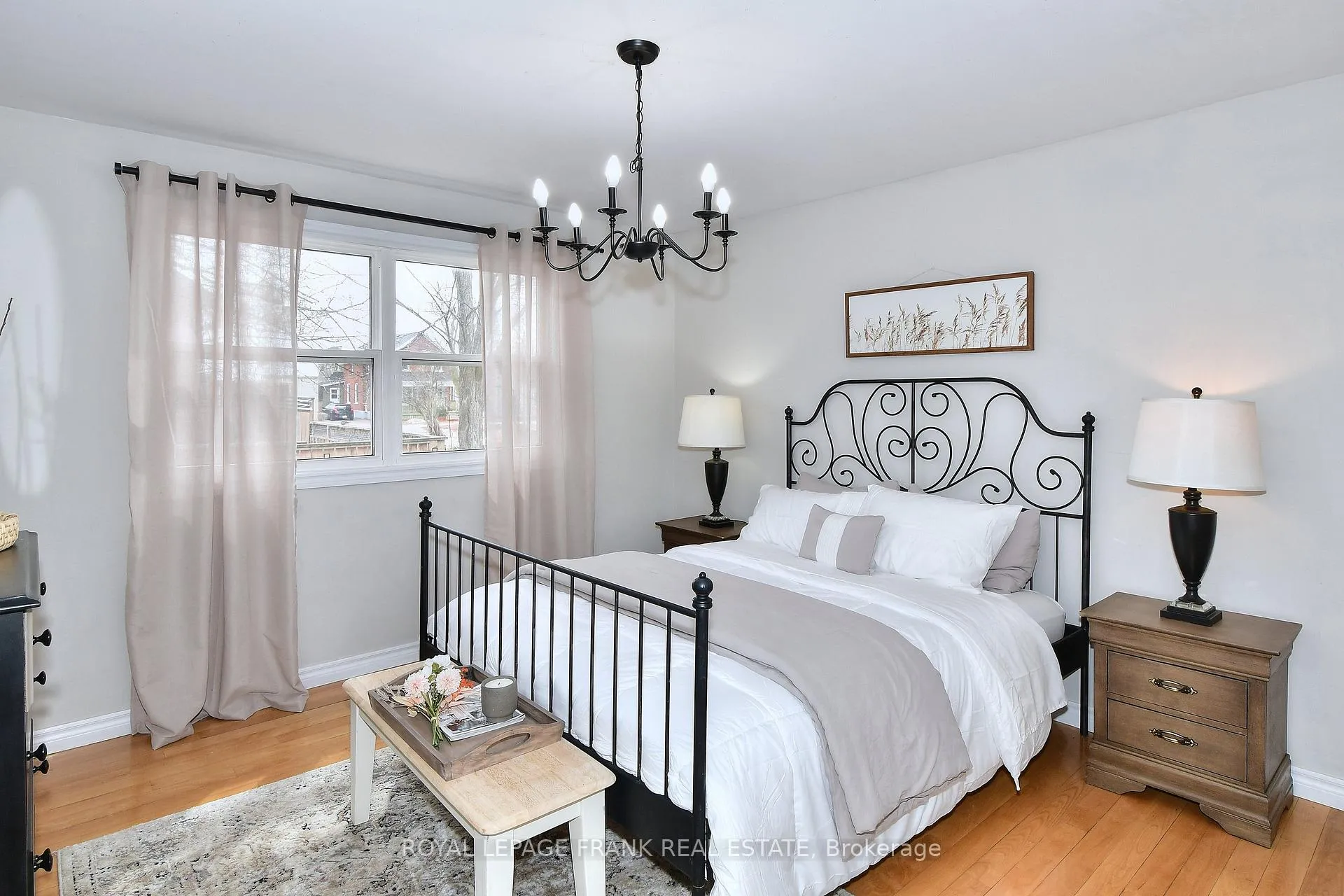 Photo 21 of 475 Brioux Avenue, Peterborough, Otonabee Ward 1 — HOMEH