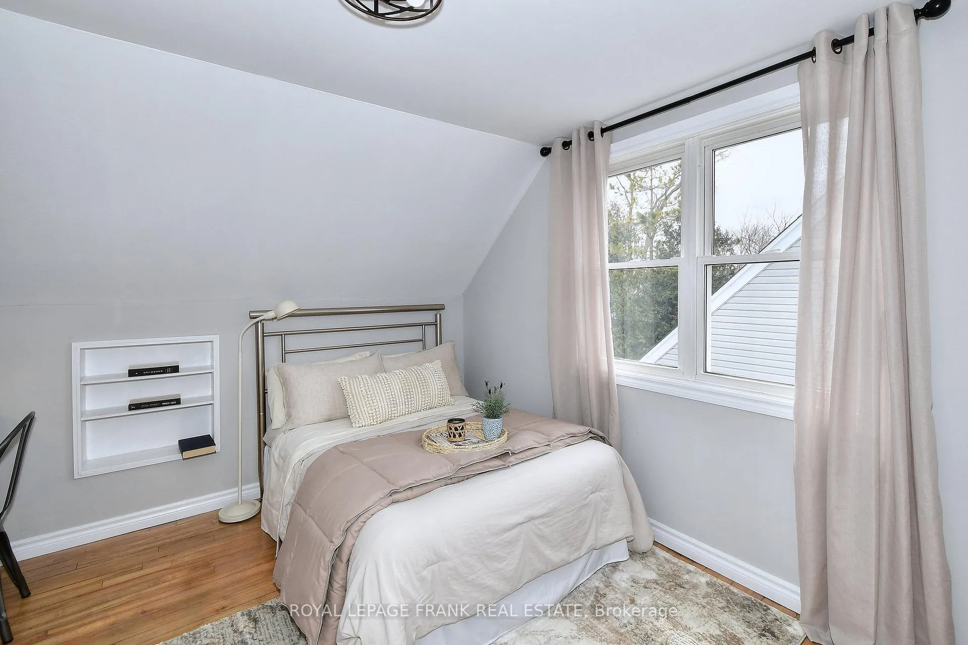 Photo 28 of 475 Brioux Avenue, Peterborough, Otonabee Ward 1 — HOMEH