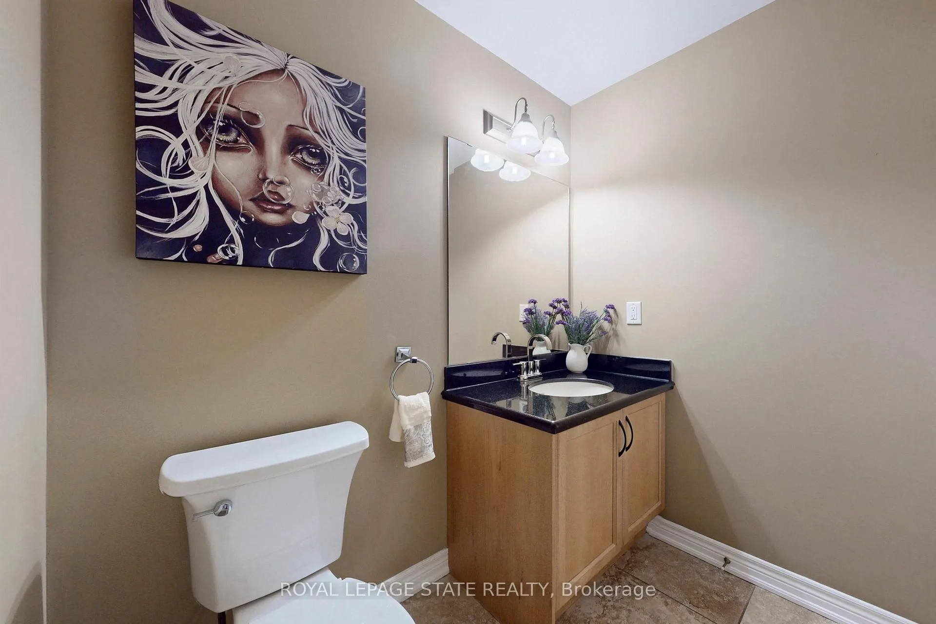 Photo 21 of 34 Forest Valley Crescent, Hamilton, Dundas — HOMEH