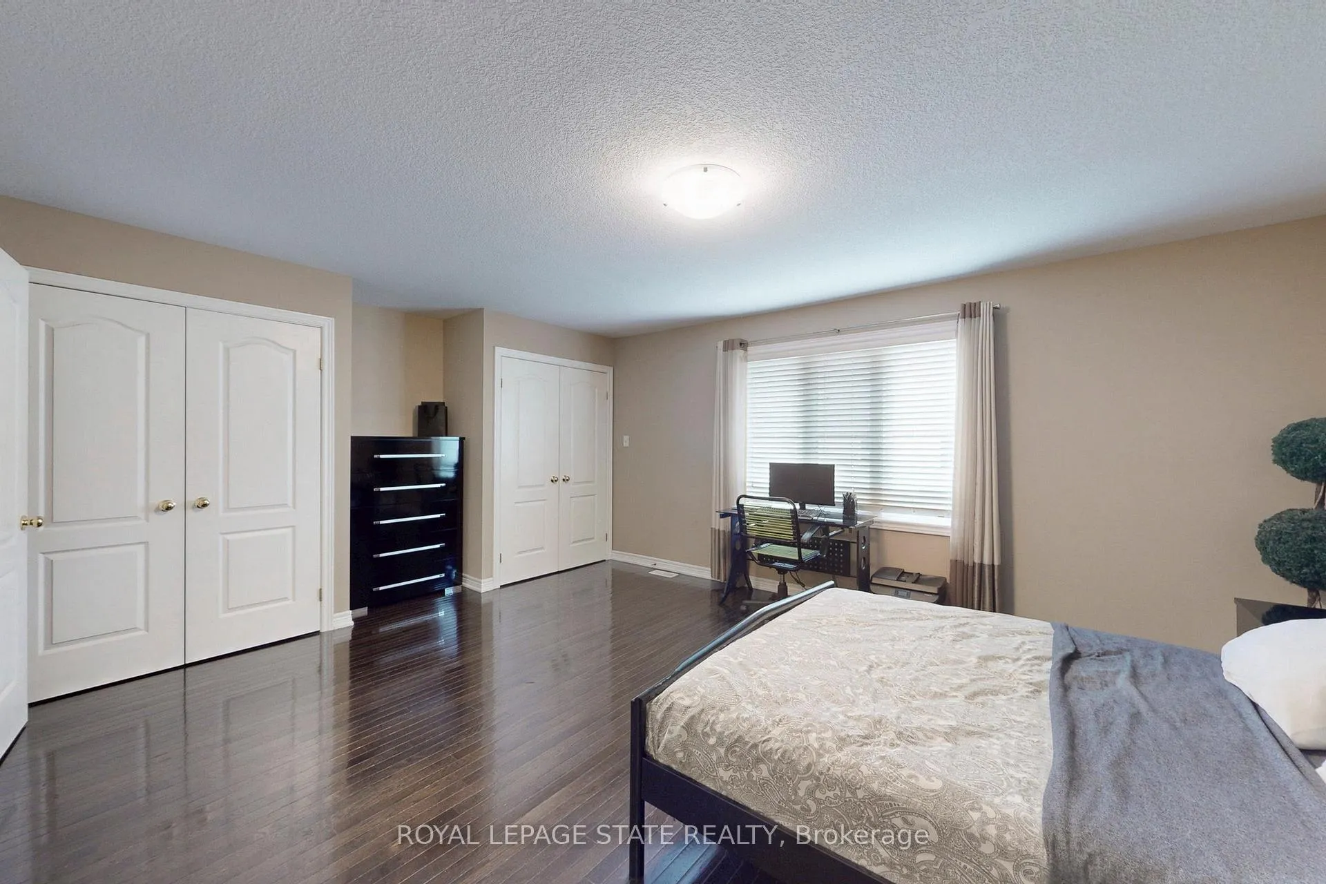 Photo 26 of 34 Forest Valley Crescent, Hamilton, Dundas — HOMEH