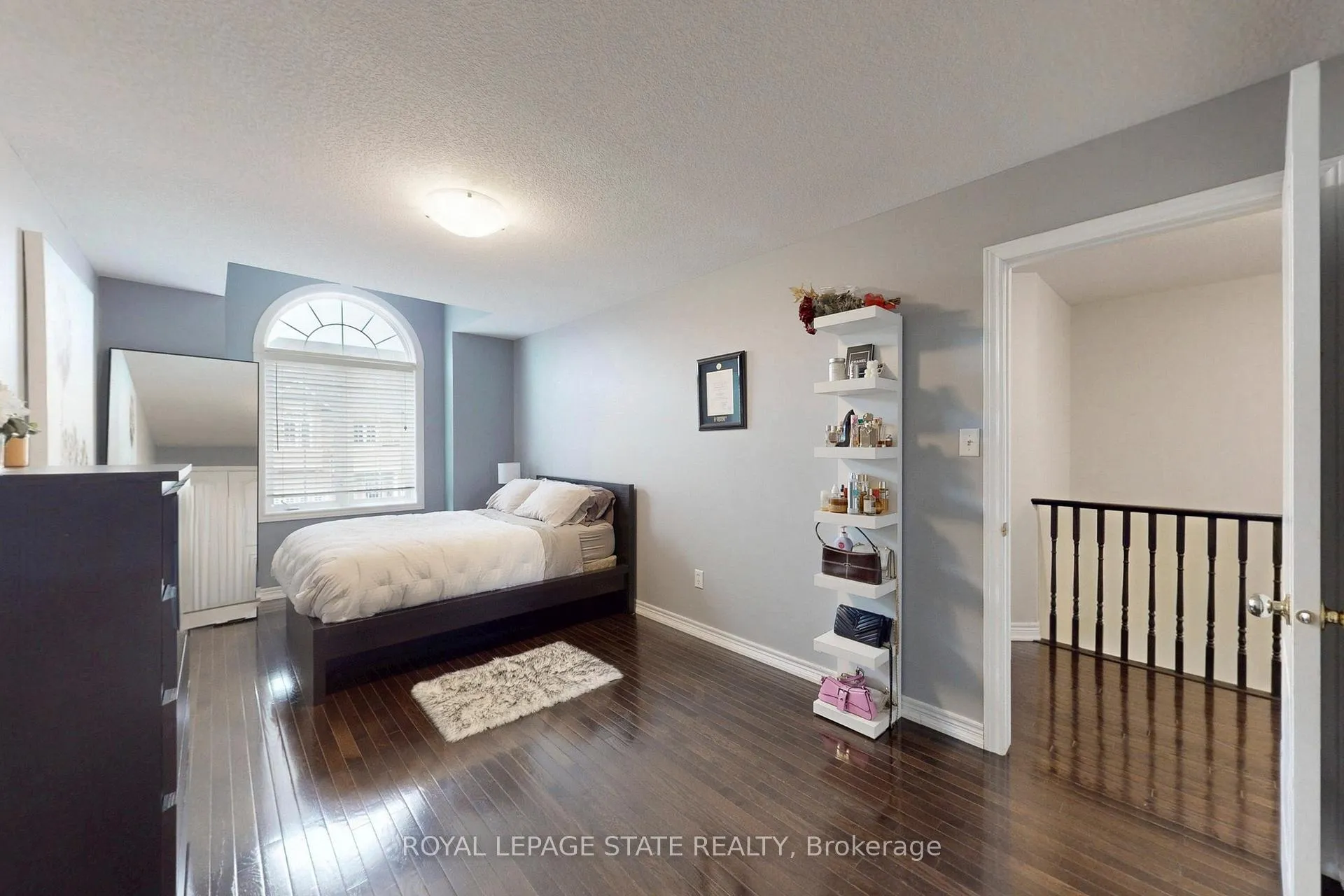 Photo 32 of 34 Forest Valley Crescent, Hamilton, Dundas — HOMEH