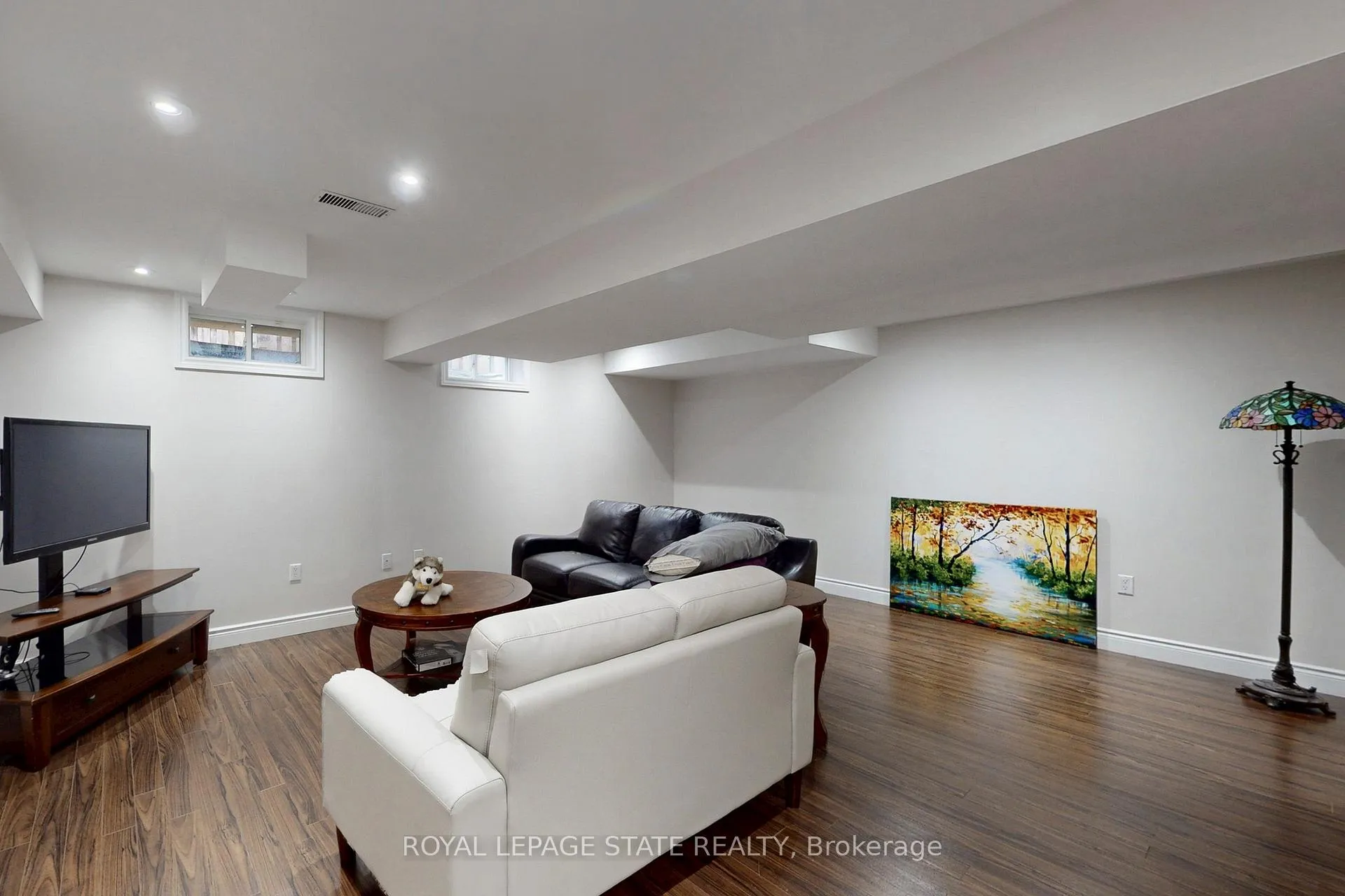 Photo 37 of 34 Forest Valley Crescent, Hamilton, Dundas — HOMEH