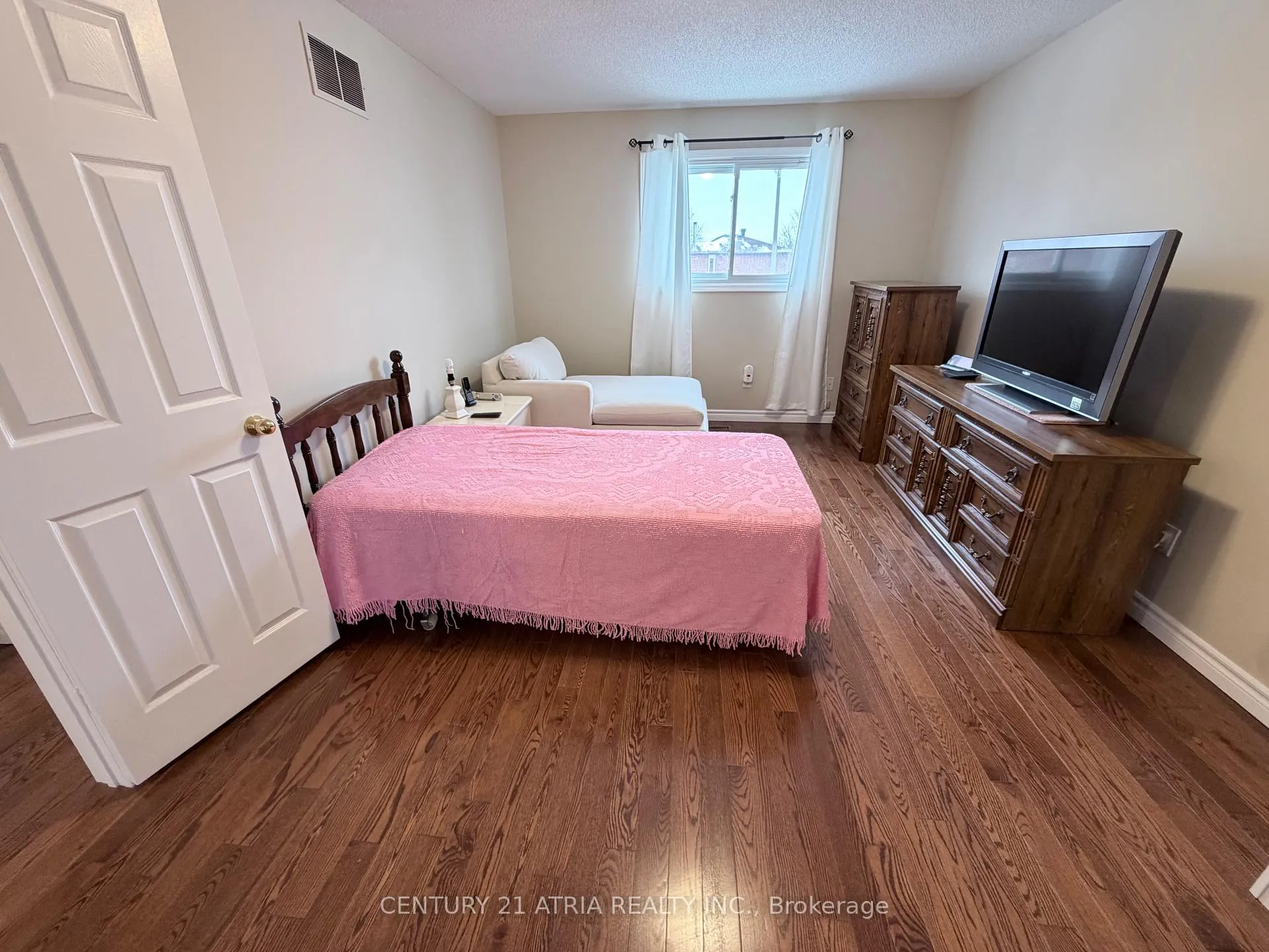 Photo 18 of 79 Maitland Drive, Markham, Milliken Mills West — HOMEH