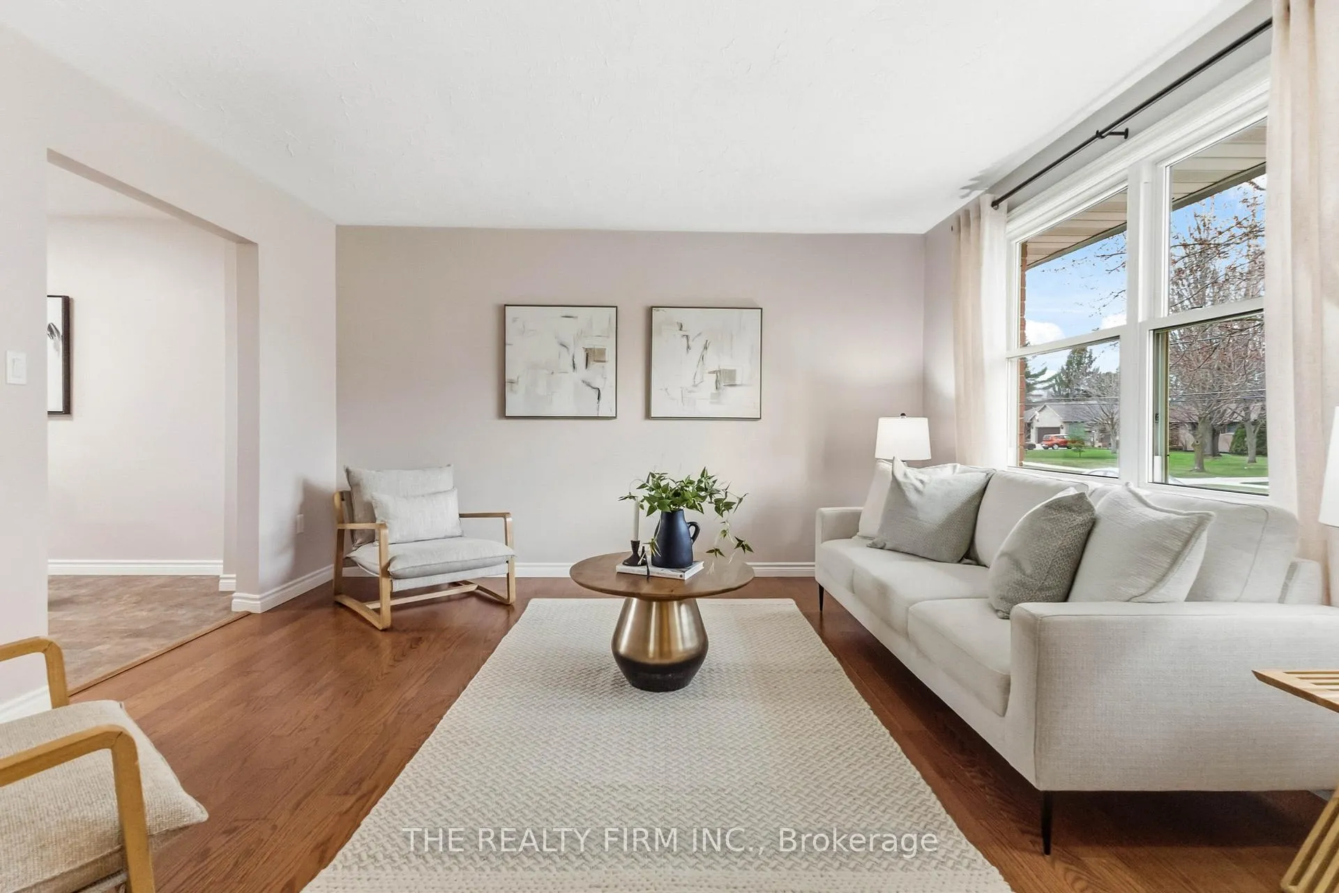 Photo 10 of 324 Oak Avenue, Strathroy-Caradoc, SW — HOMEH