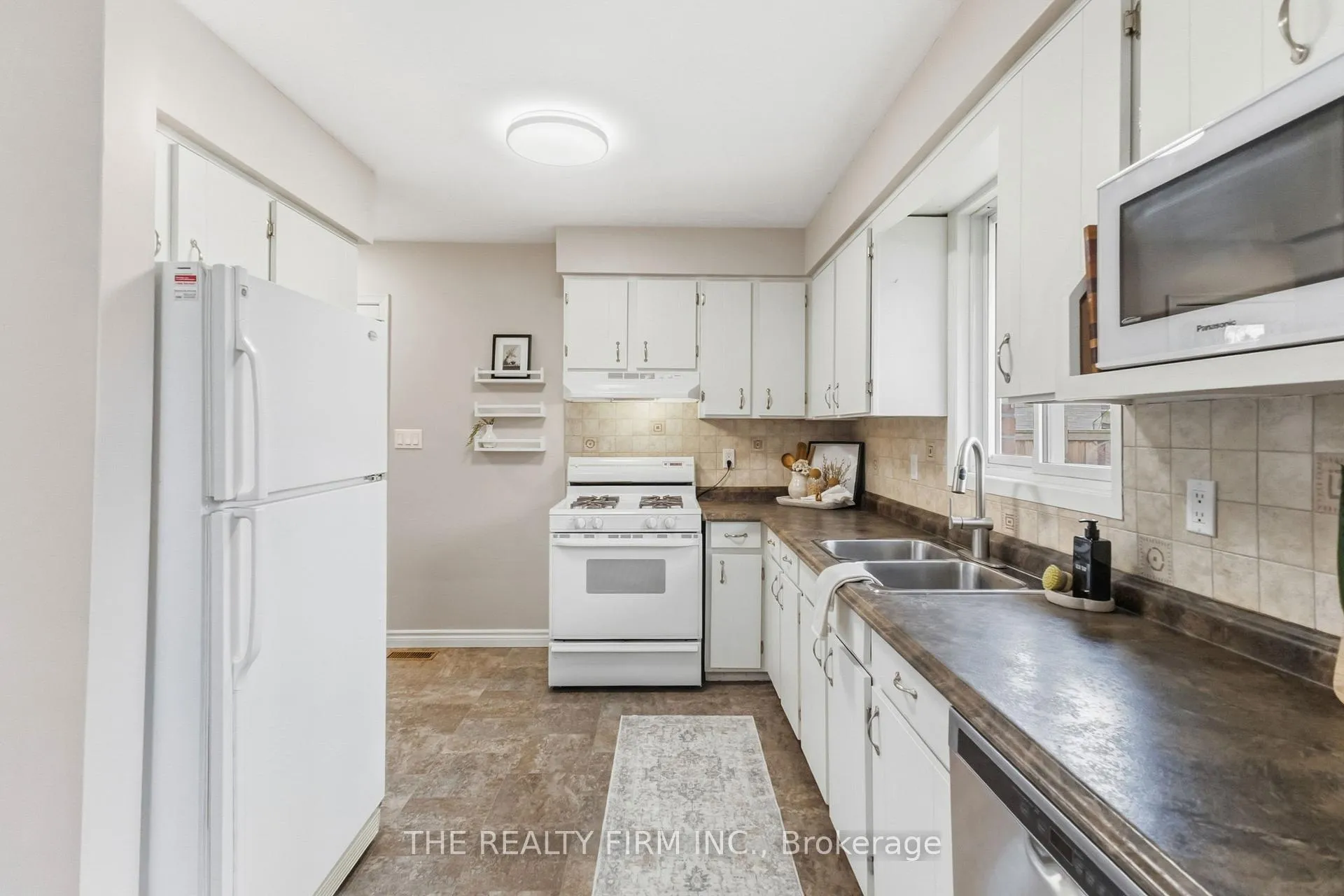 Photo 15 of 324 Oak Avenue, Strathroy-Caradoc, SW — HOMEH