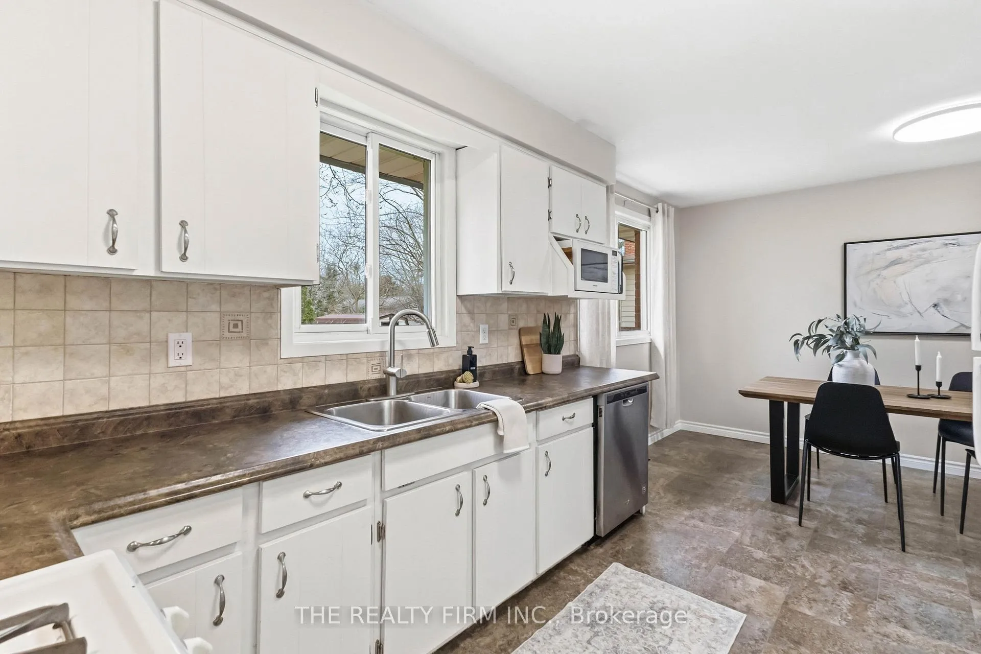 Photo 17 of 324 Oak Avenue, Strathroy-Caradoc, SW — HOMEH