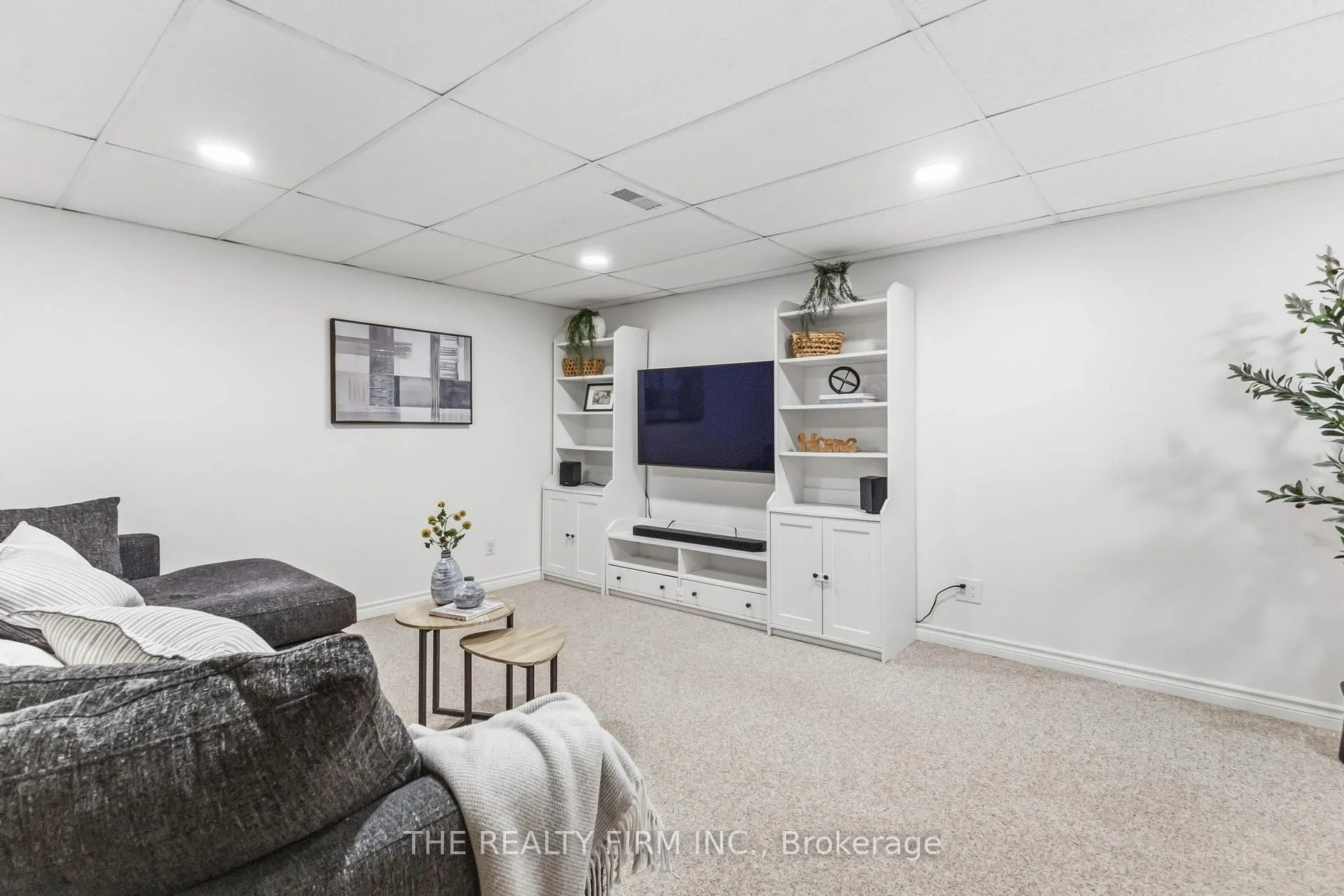 Photo 32 of 324 Oak Avenue, Strathroy-Caradoc, SW — HOMEH