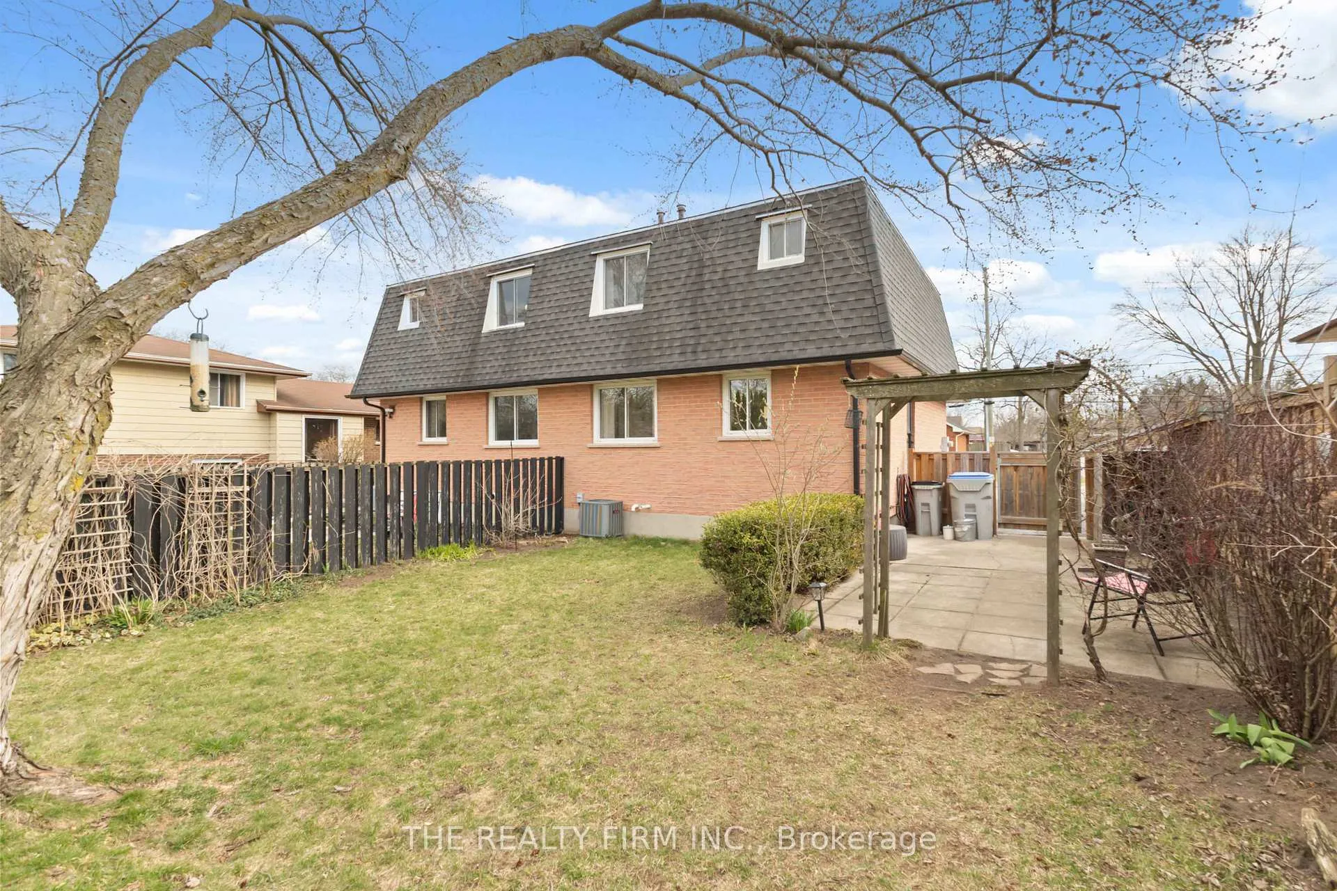 Photo 43 of 324 Oak Avenue, Strathroy-Caradoc, SW — HOMEH