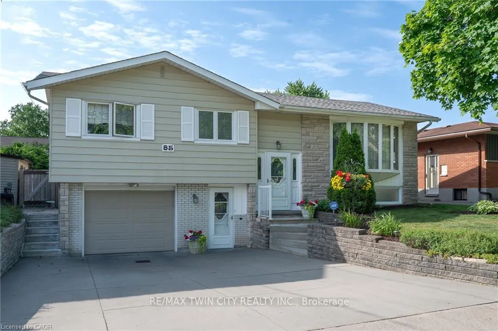 Photo 1 of 85 Burlington Drive, Kitchener — HOMEH