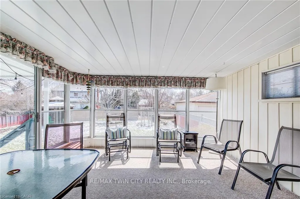 Photo 8 of 85 Burlington Drive, Kitchener — HOMEH