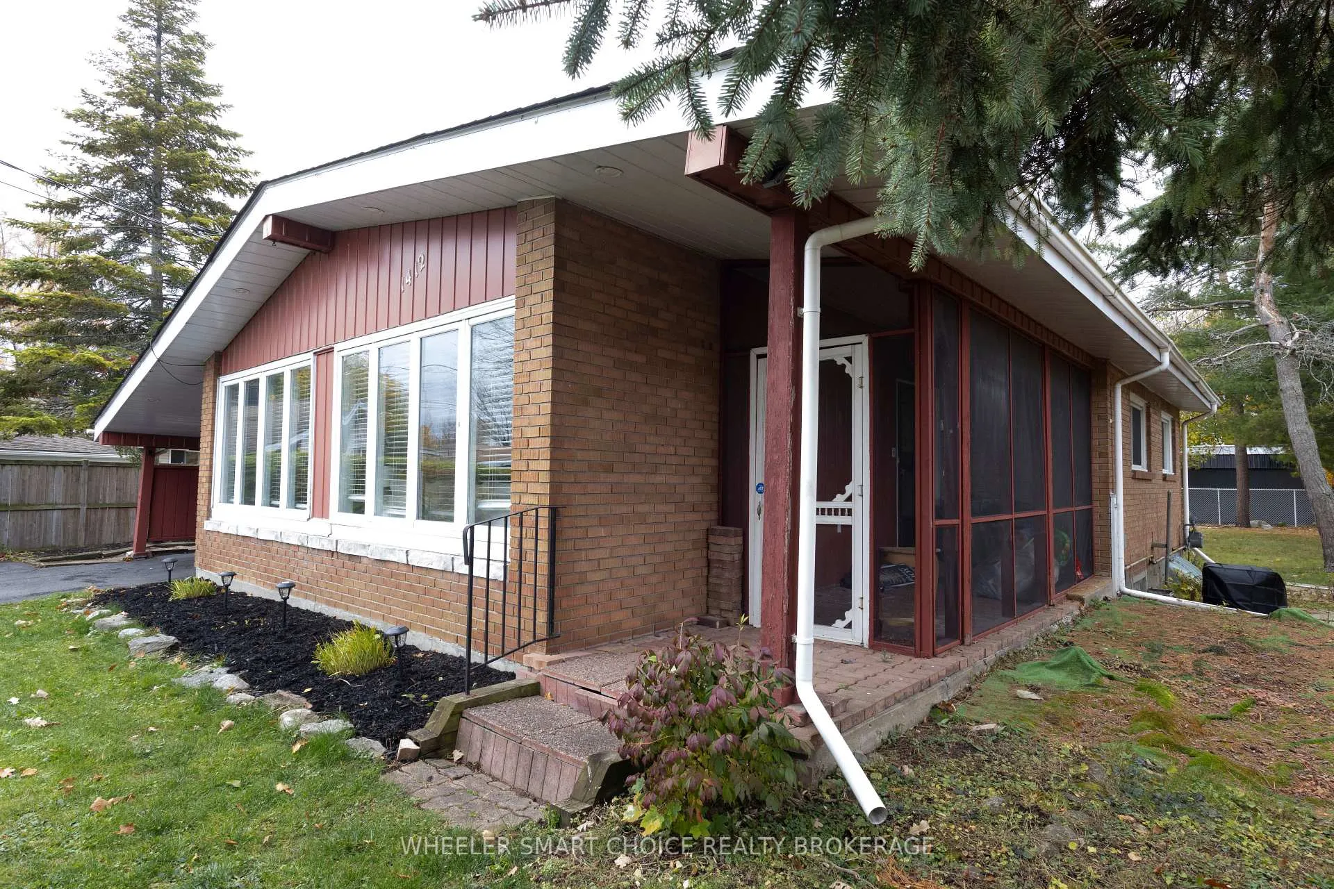 Photo 2 of 1412 Boyd Street, Cornwall — HOMEH