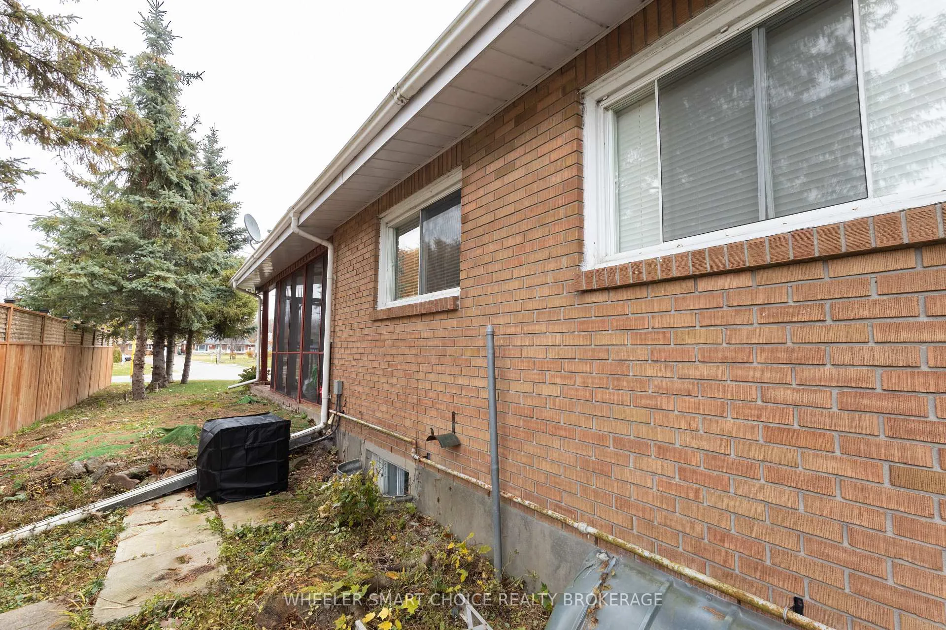 Photo 44 of 1412 Boyd Street, Cornwall — HOMEH