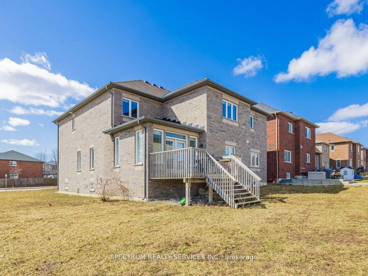 Photo 29 of 1949 Jans Boulevard, Innisfil, Alcona — HOMEH