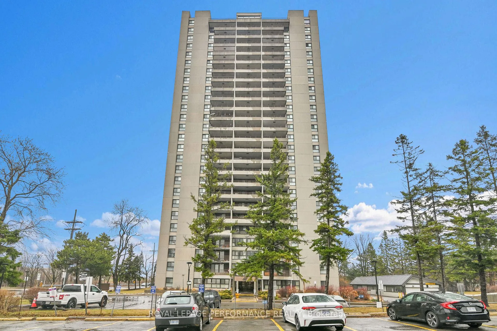 Photo 3 of Unit 1102, 1785 Frobisher Lane, Ottawa, Riverview Park — HOMEH