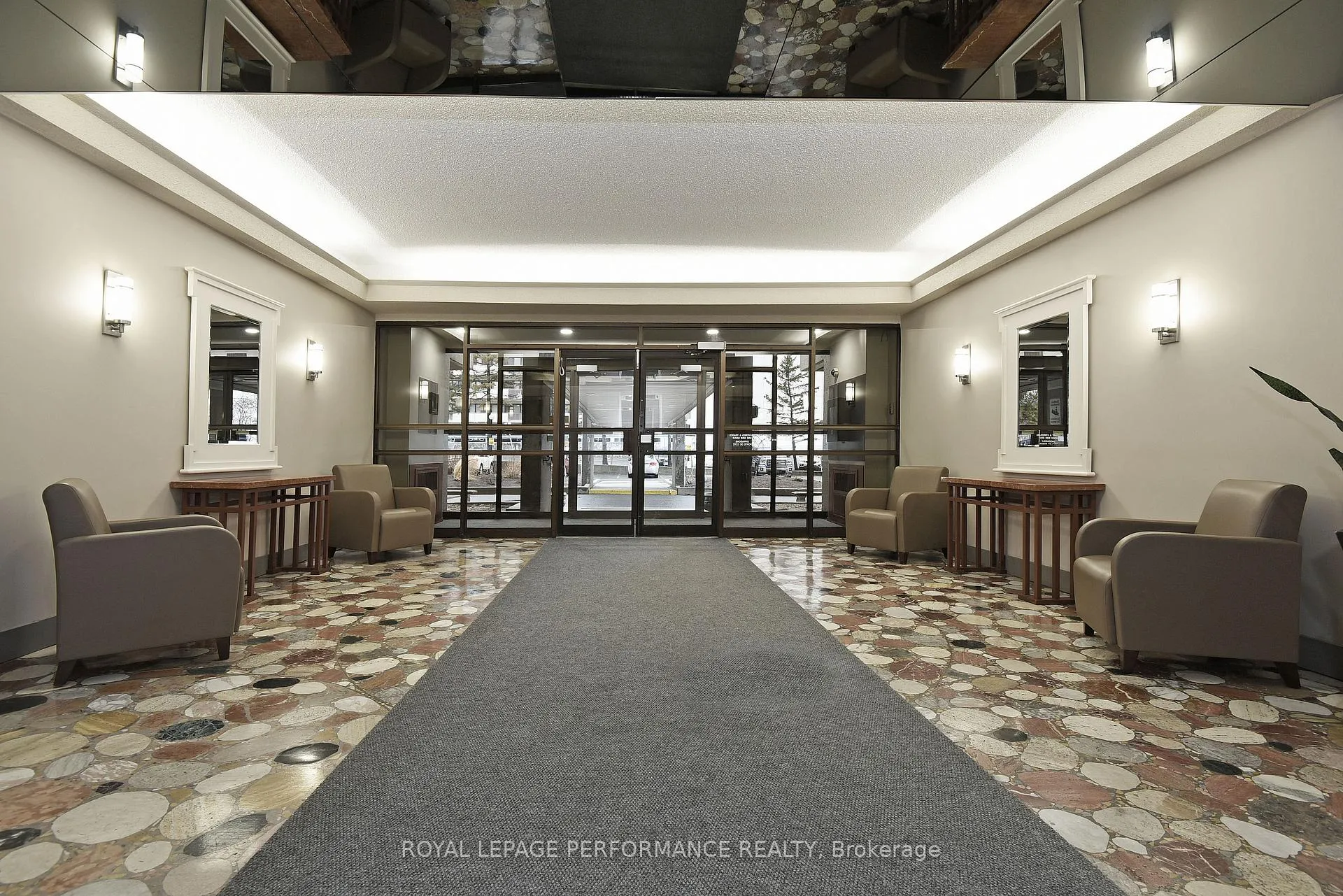 Photo 7 of Unit 1102, 1785 Frobisher Lane, Ottawa, Riverview Park — HOMEH