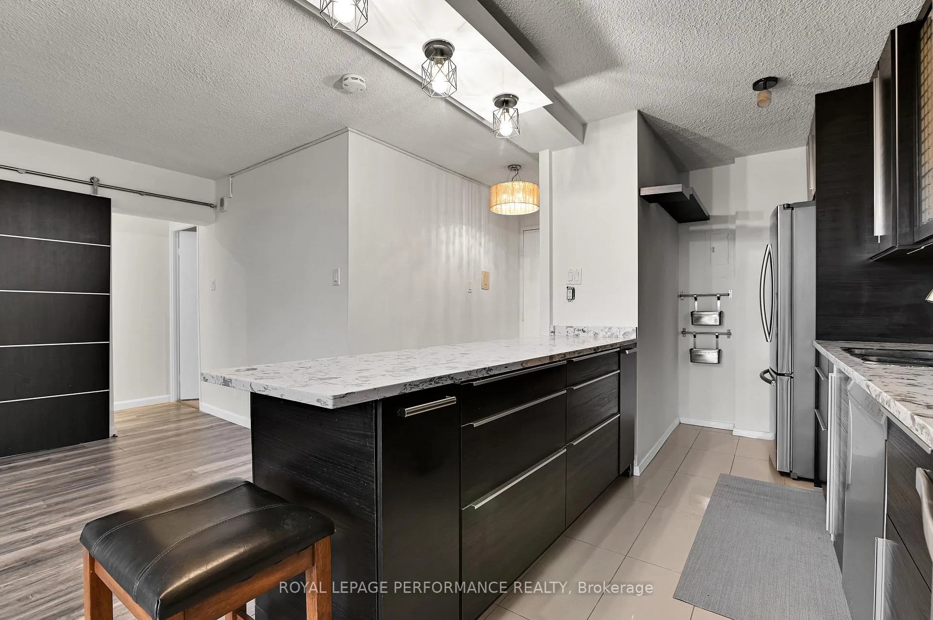 Photo 13 of Unit 1102, 1785 Frobisher Lane, Ottawa, Riverview Park — HOMEH