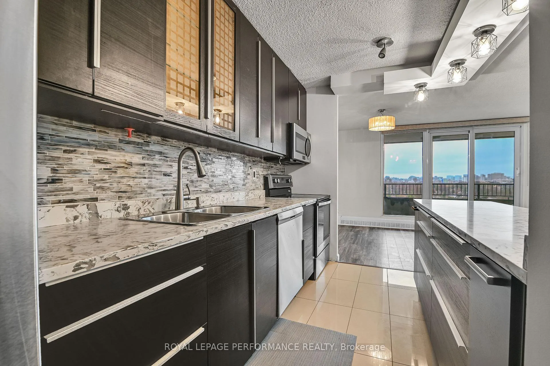 Photo 15 of Unit 1102, 1785 Frobisher Lane, Ottawa, Riverview Park — HOMEH