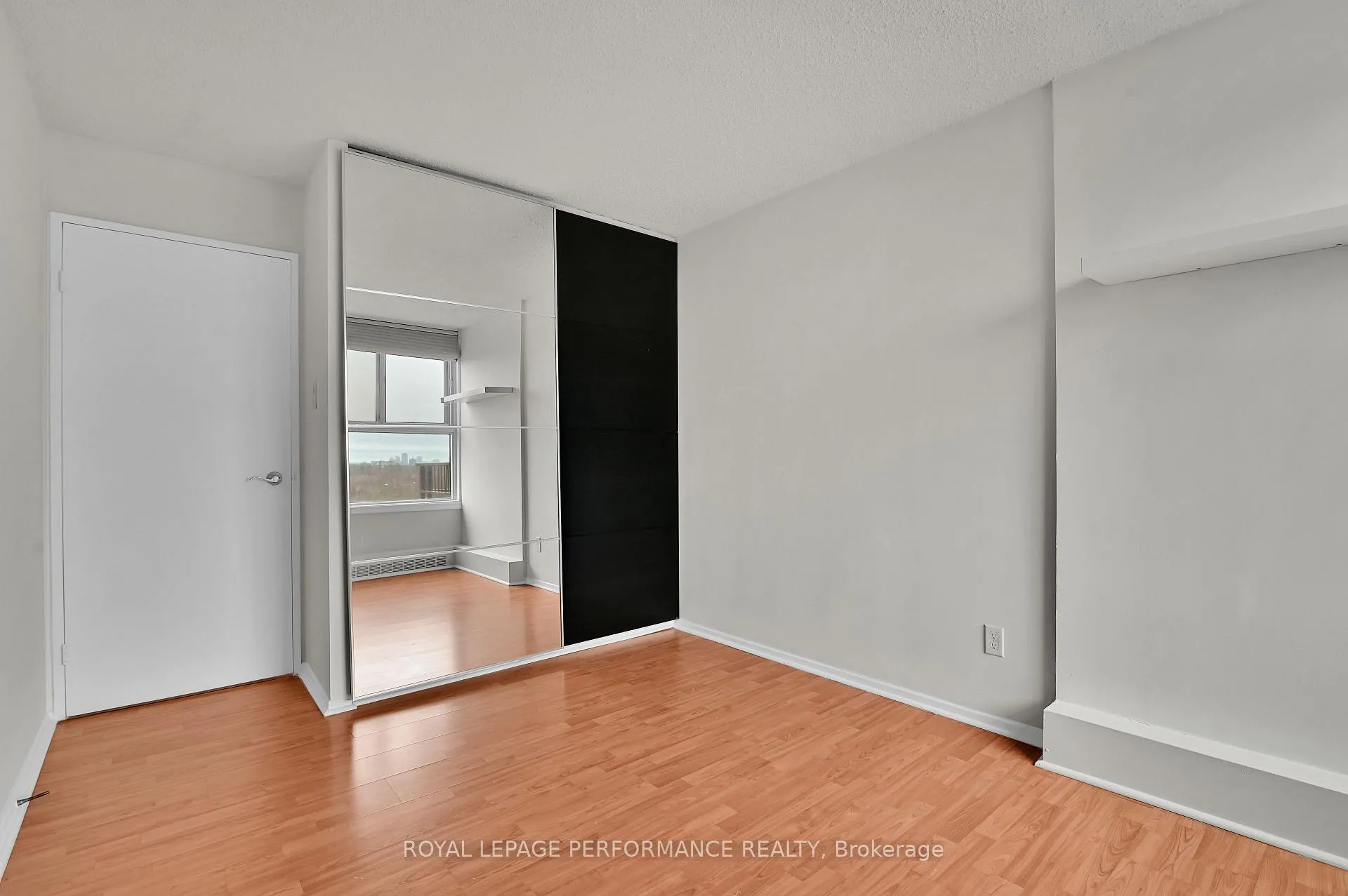 Photo 22 of Unit 1102, 1785 Frobisher Lane, Ottawa, Riverview Park — HOMEH