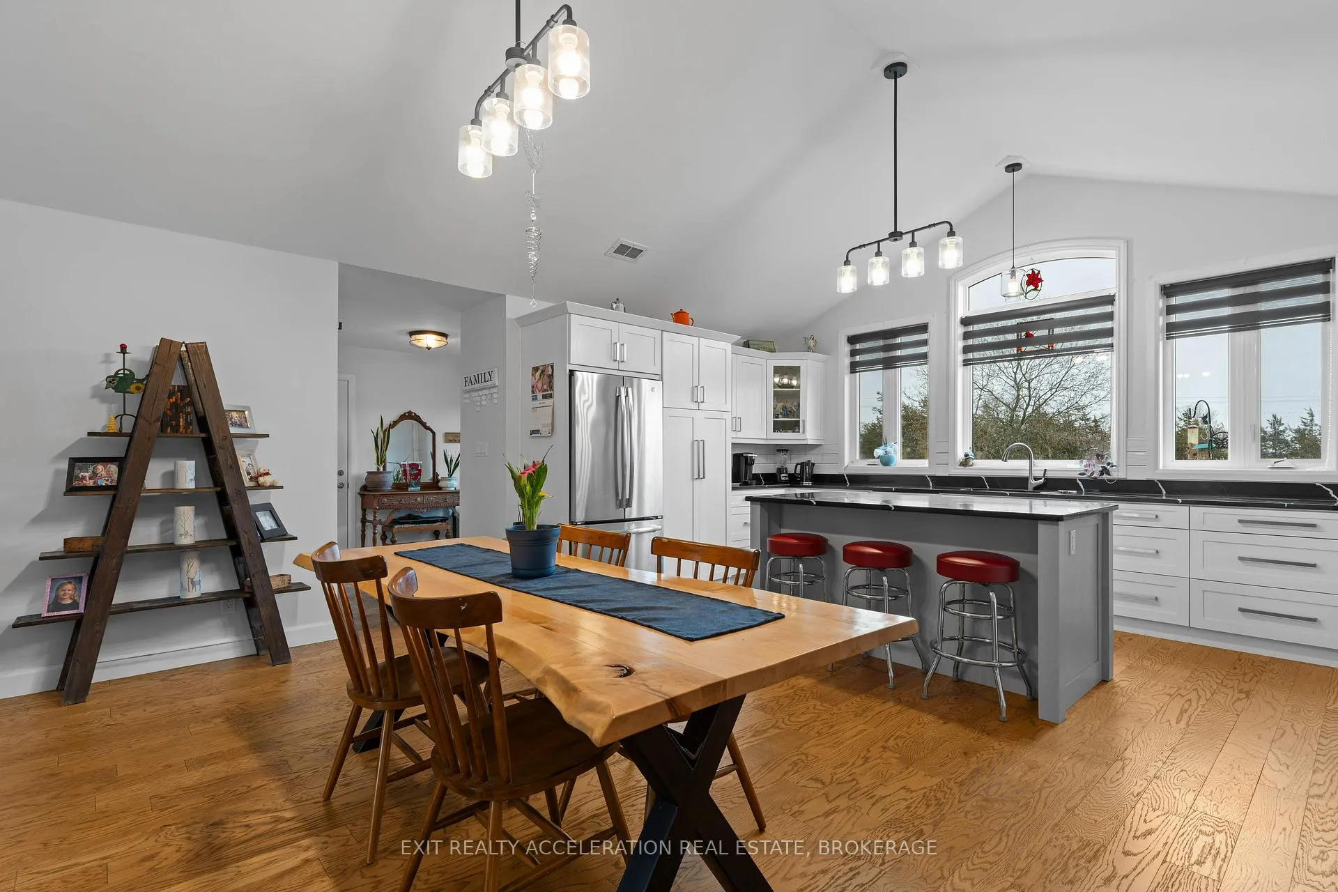 Photo 12 of 4704 County Rd 9, Greater Napanee — HOMEH