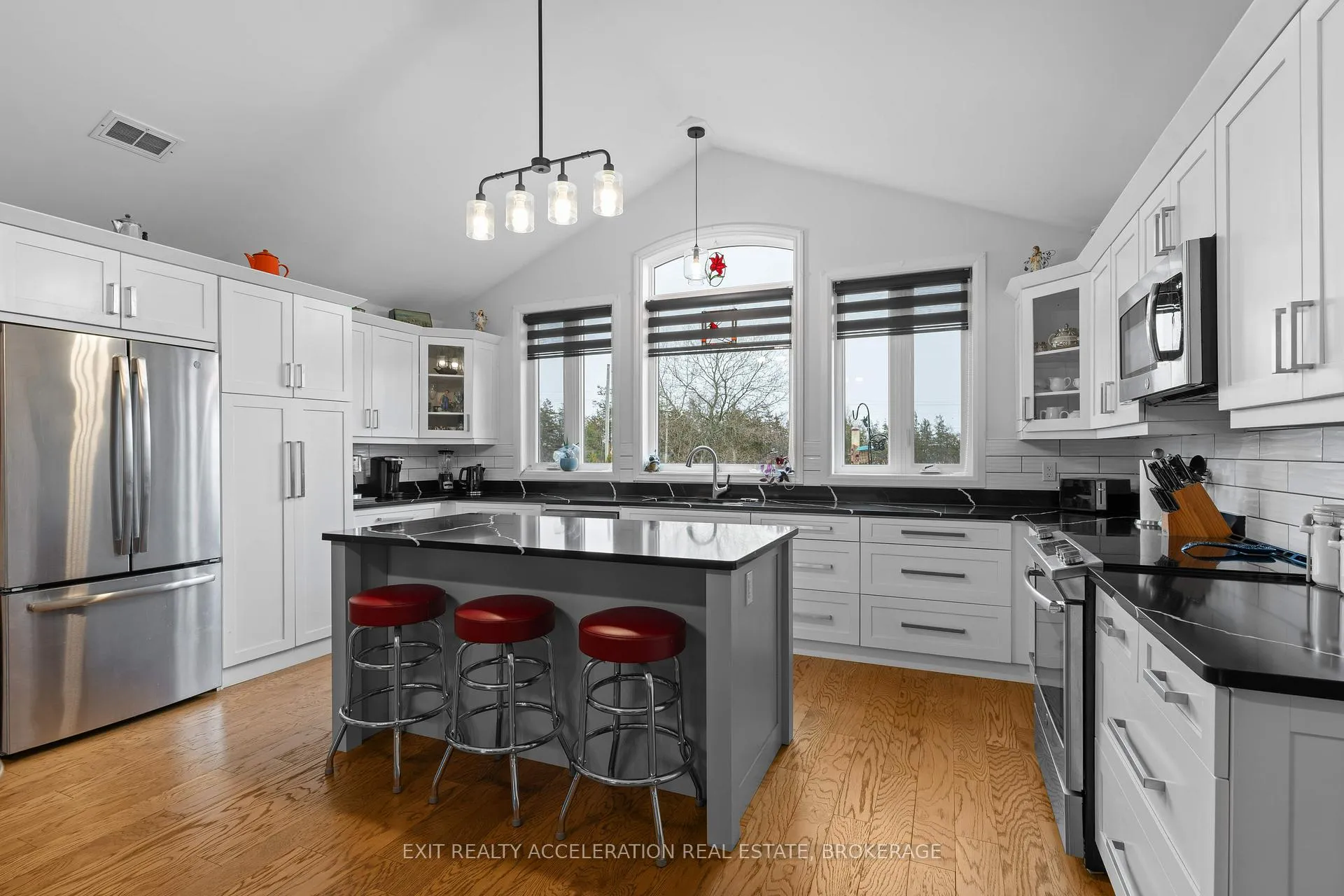 Photo 13 of 4704 County Rd 9, Greater Napanee — HOMEH