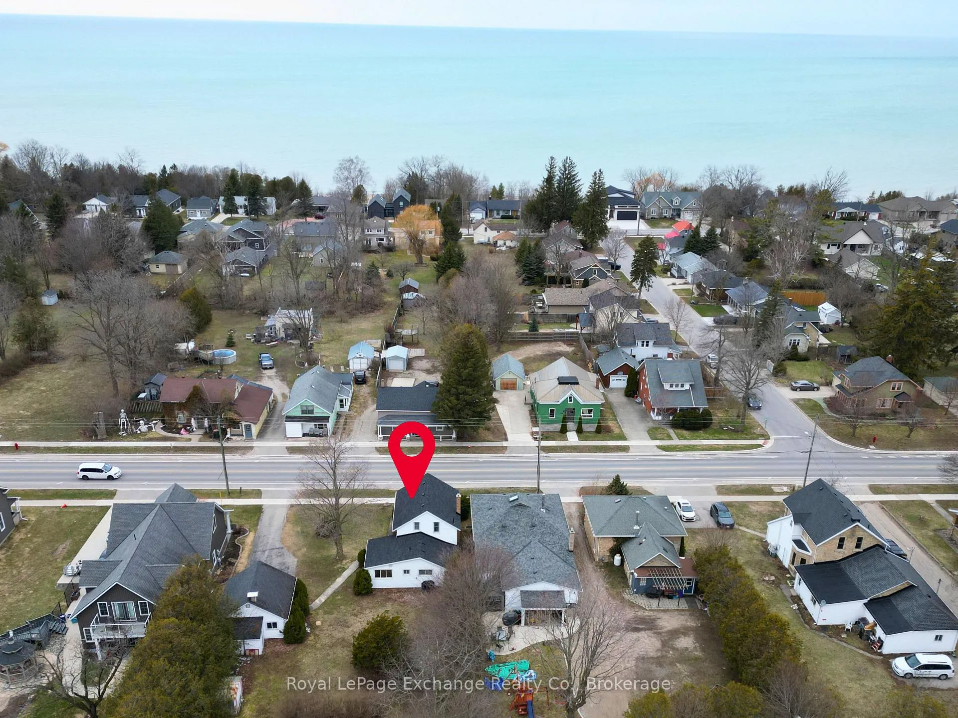Photo 4 of 535 Queen Street, Kincardine — HOMEH