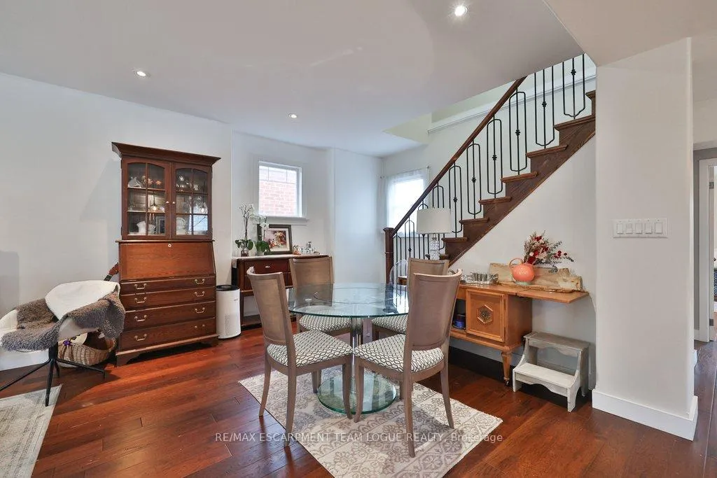 Photo 11 of 23 Searle Street, Hamilton, Centremount — HOMEH