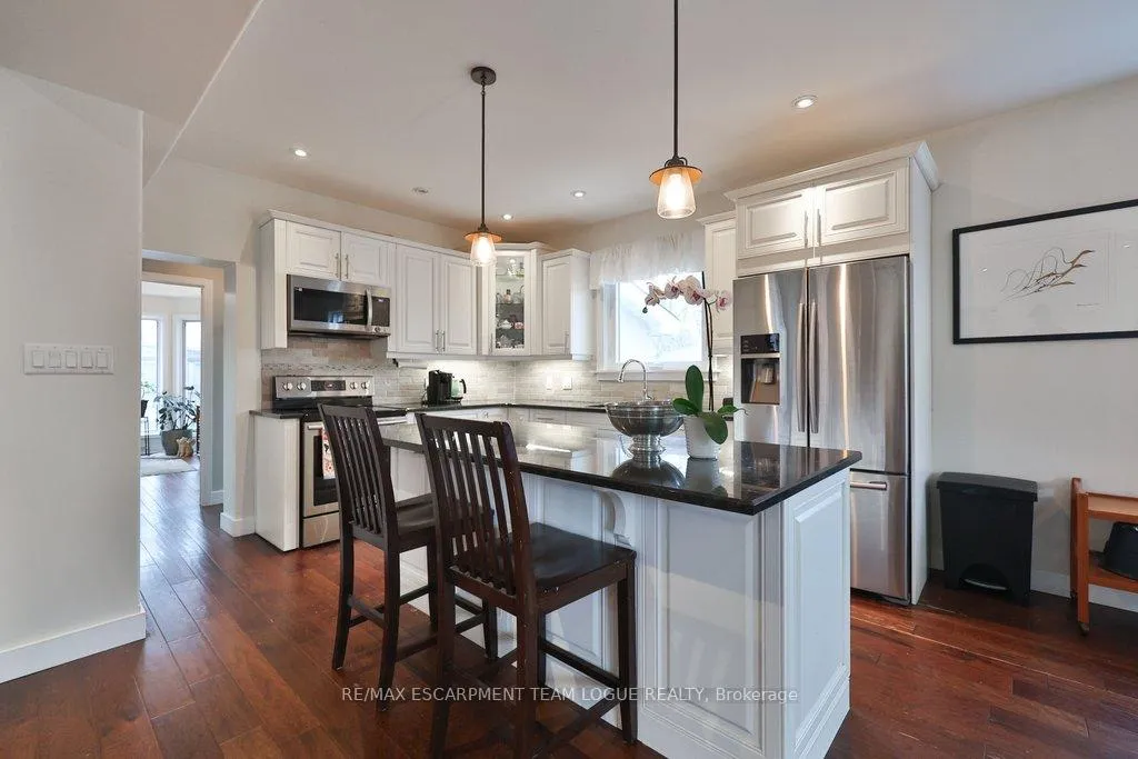 Photo 12 of 23 Searle Street, Hamilton, Centremount — HOMEH