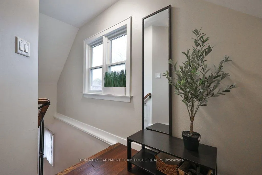 Photo 29 of 23 Searle Street, Hamilton, Centremount — HOMEH