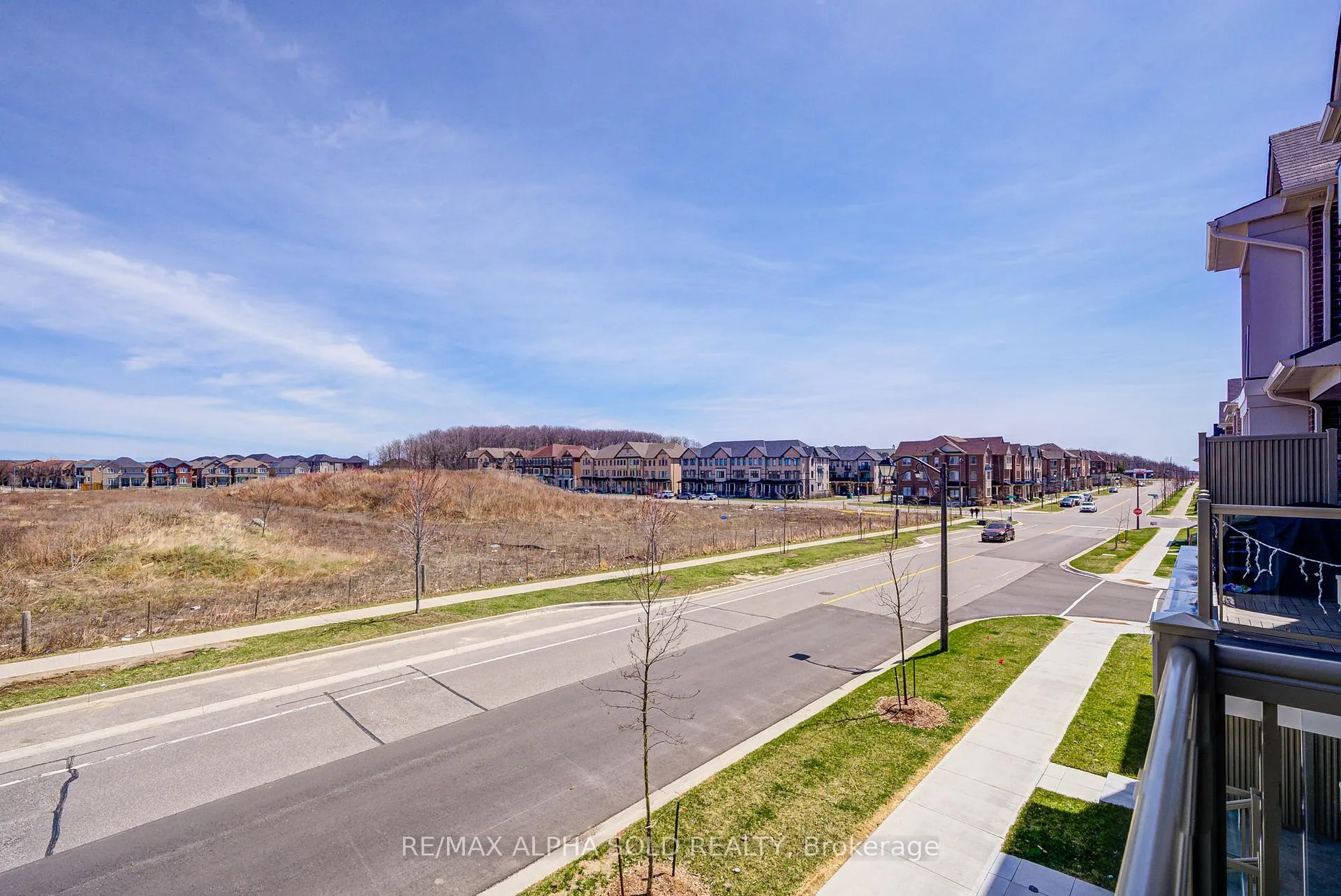 Photo 48 of 132 Cornell Centre Boulevard, Markham, Cornell — HOMEH