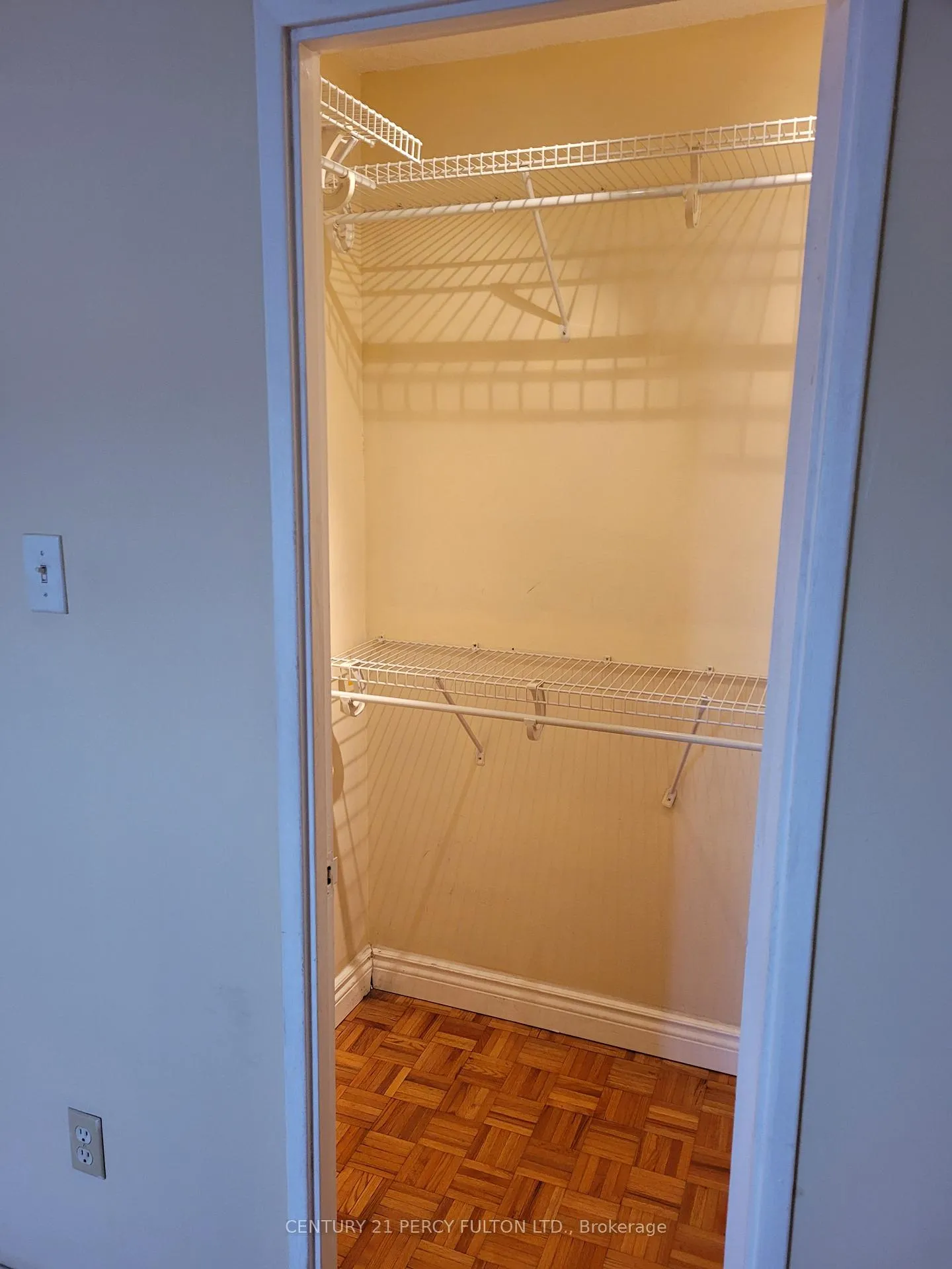 Photo 4 of Unit 1707, 2645 Kipling Avenue, Etobicoke, Mount Olive-Silverstone-Jamestown — HOMEH
