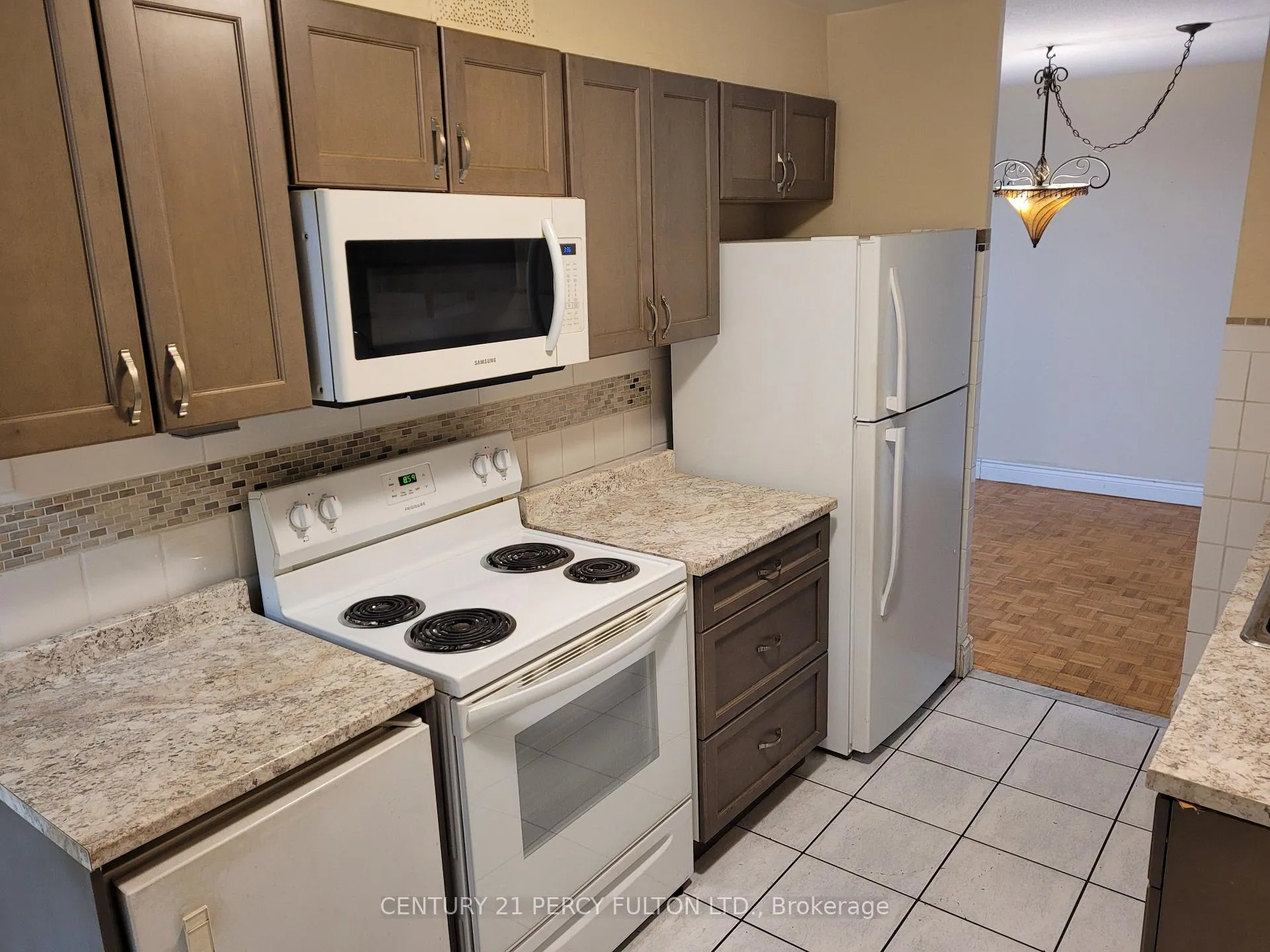 Photo 10 of Unit 1707, 2645 Kipling Avenue, Etobicoke, Mount Olive-Silverstone-Jamestown — HOMEH