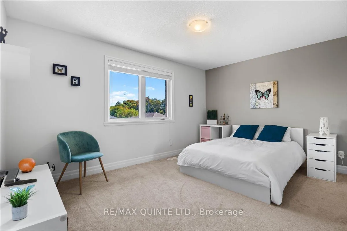Photo 33 of 6 Granby Court, Belleville, Belleville Ward — HOMEH
