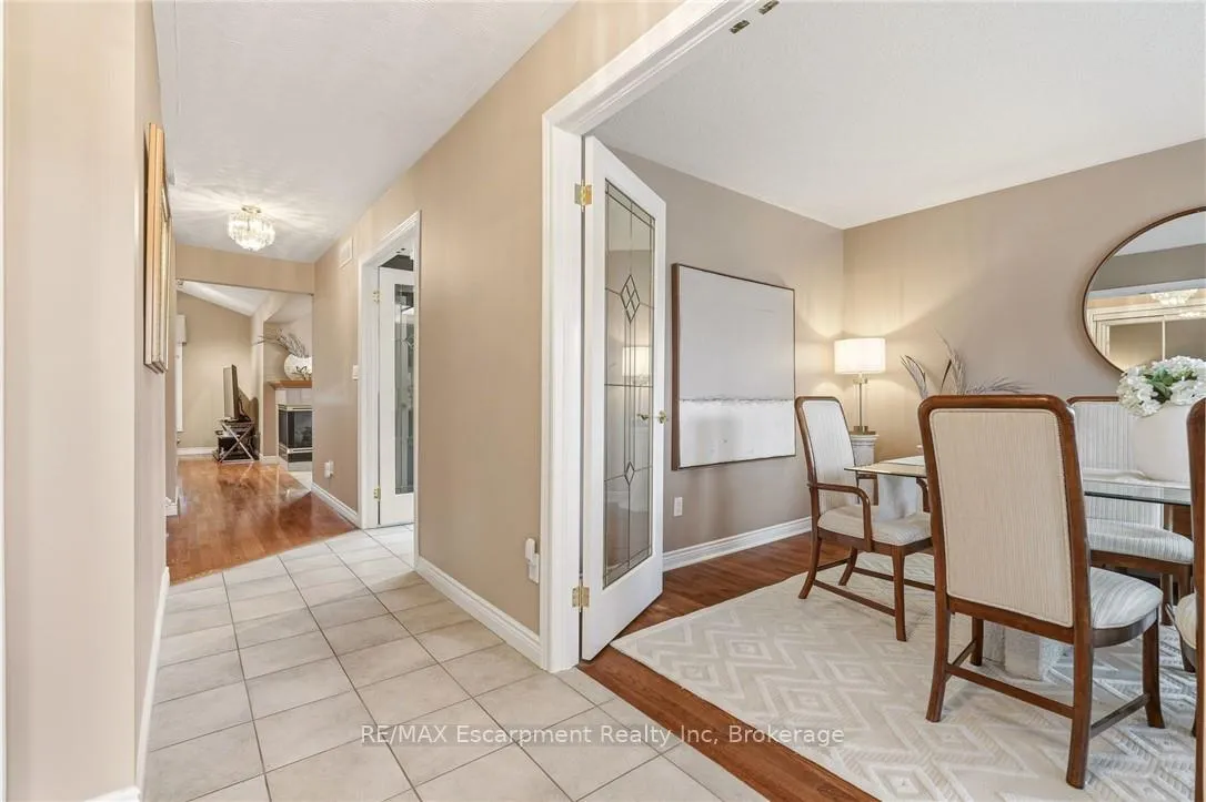 Photo 6 of 1156 Augustus Drive, Burlington, Brant — HOMEH