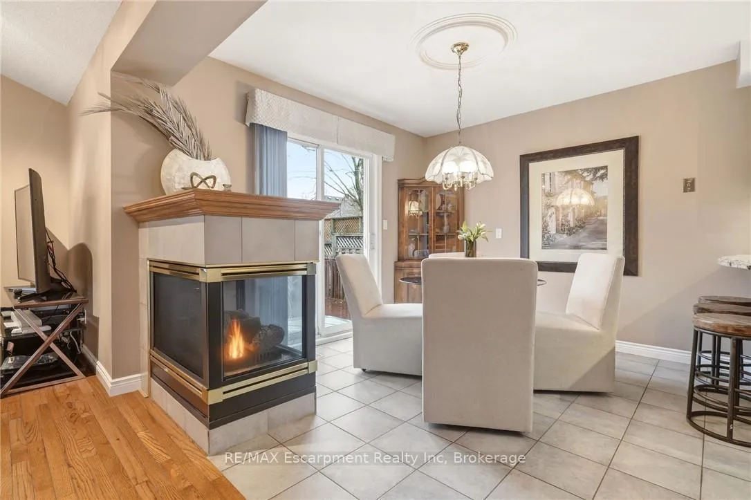 Photo 15 of 1156 Augustus Drive, Burlington, Brant — HOMEH