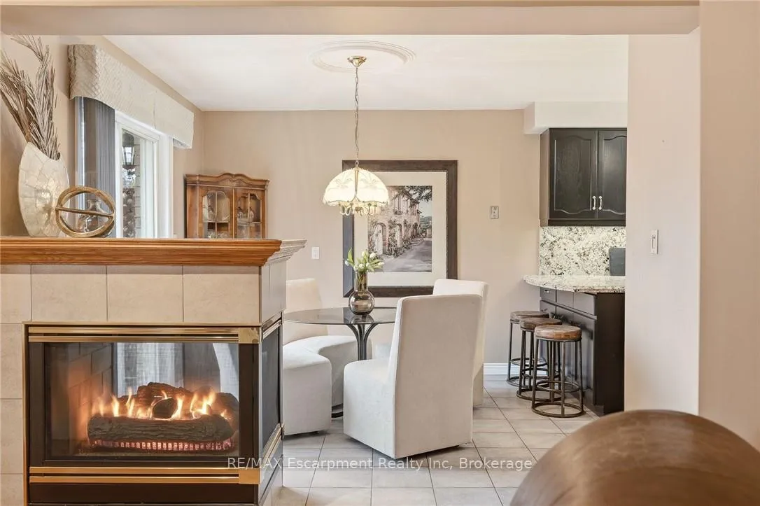 Photo 16 of 1156 Augustus Drive, Burlington, Brant — HOMEH