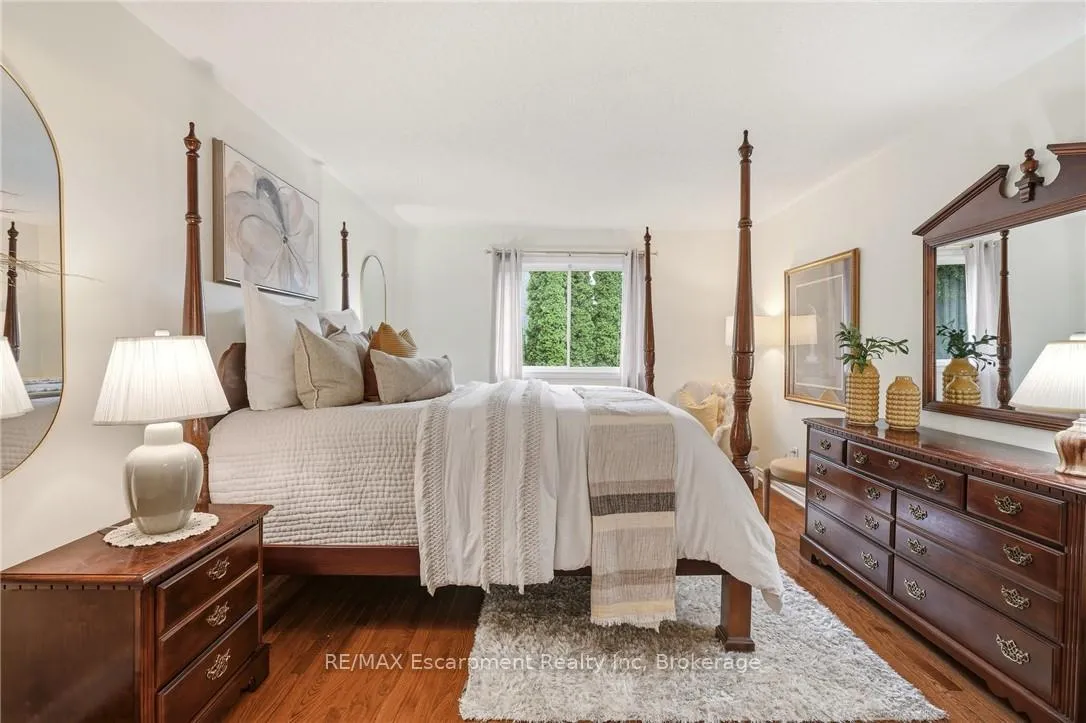 Photo 22 of 1156 Augustus Drive, Burlington, Brant — HOMEH