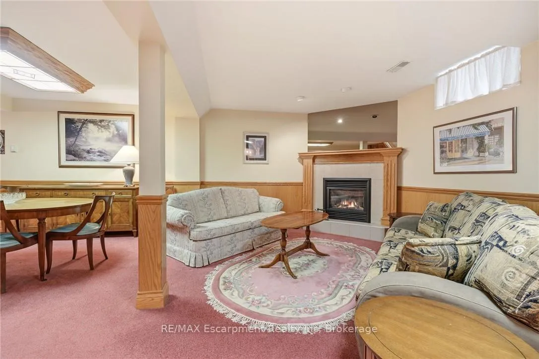 Photo 32 of 1156 Augustus Drive, Burlington, Brant — HOMEH