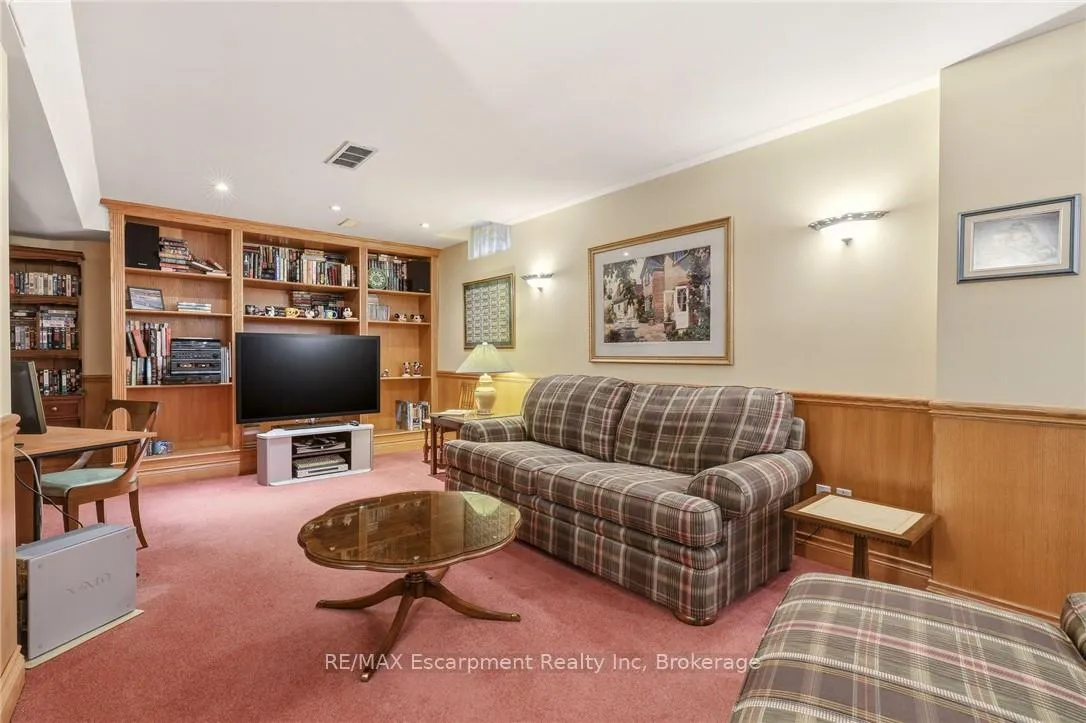 Photo 37 of 1156 Augustus Drive, Burlington, Brant — HOMEH
