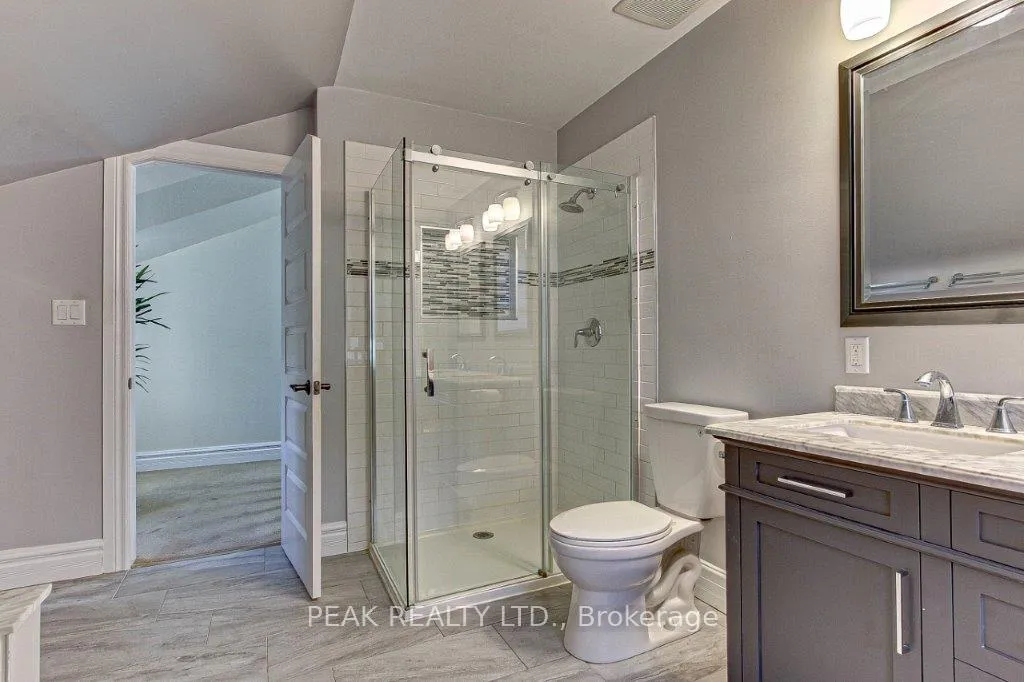 Photo 20 of Unit A, 2 Queen Street, Brant, Oakland — HOMEH