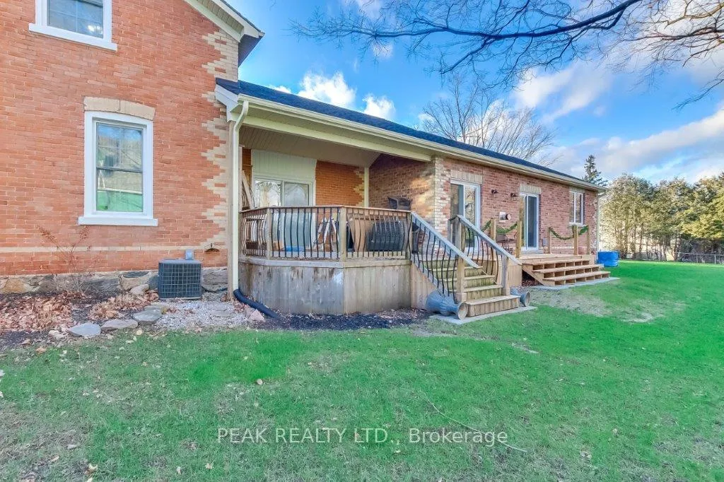 Photo 23 of Unit A, 2 Queen Street, Brant, Oakland — HOMEH