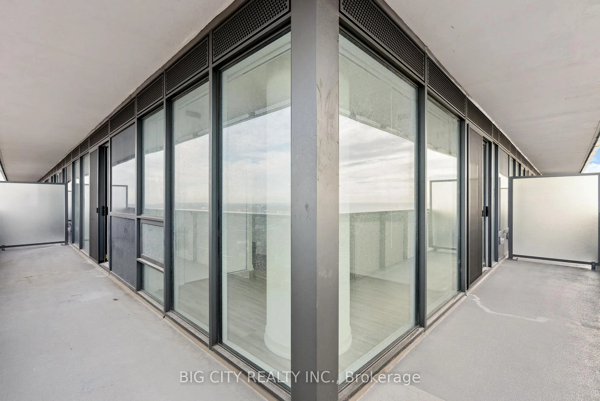 Photo 22 of Unit 6001, 55 Cooper Street, Toronto, Waterfront Communities — HOMEH