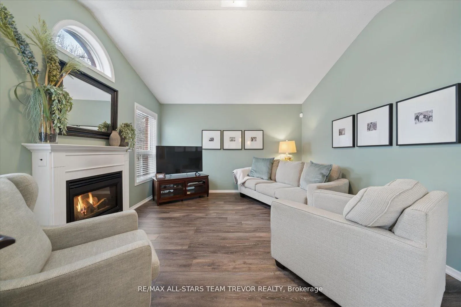 Photo 6 of 6 Joliette Place, Georgina, Keswick North — HOMEH