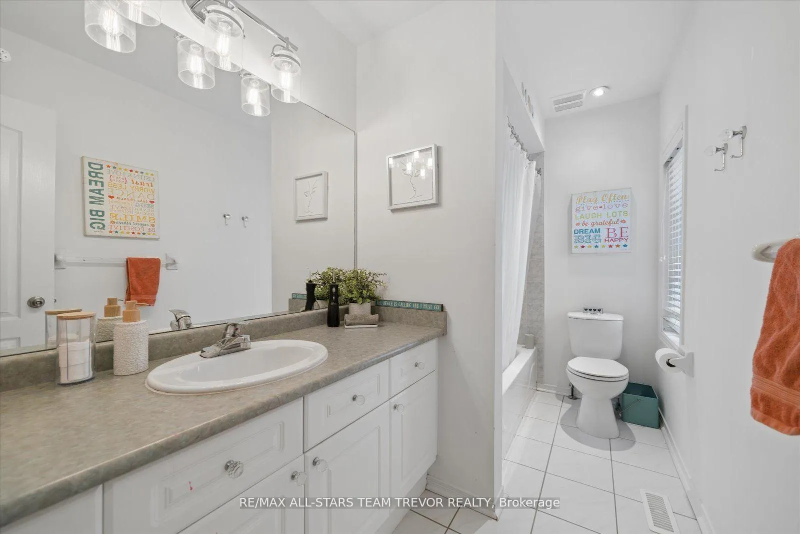 Photo 27 of 6 Joliette Place, Georgina, Keswick North — HOMEH