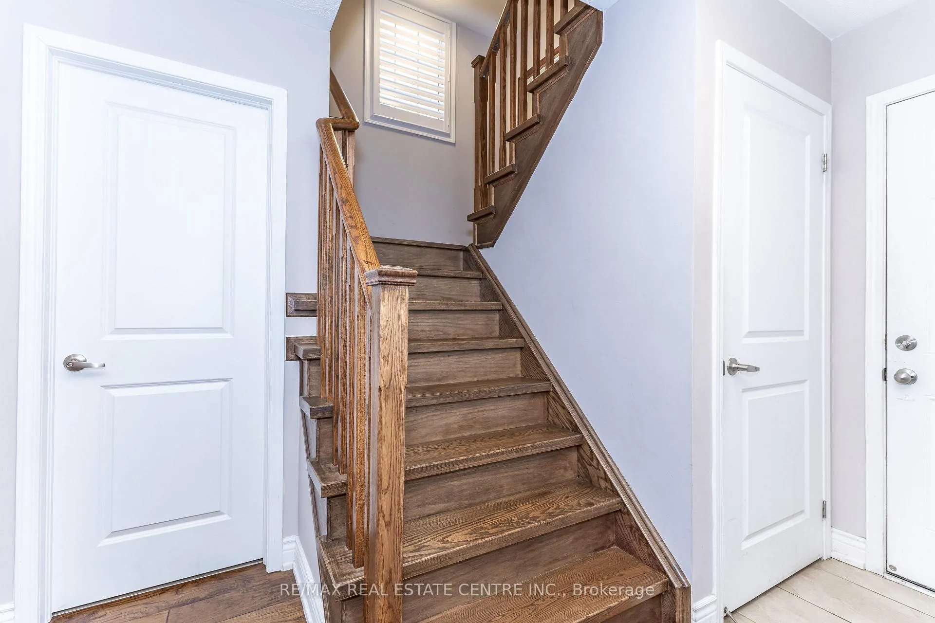 Photo 13 of 10 Harper Hill Drive, Ajax, Northeast Ajax — HOMEH
