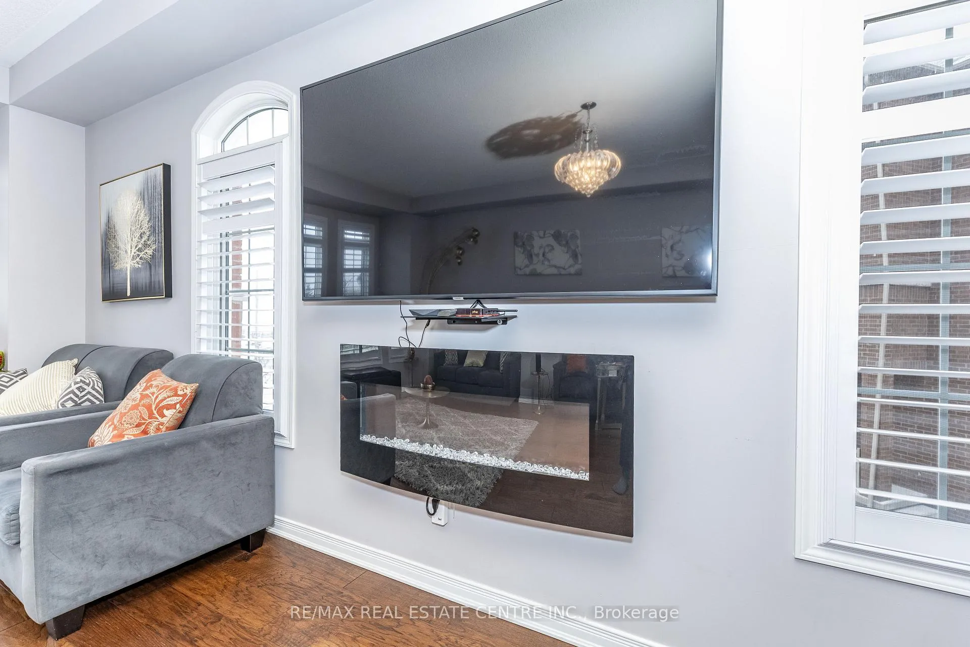 Photo 17 of 10 Harper Hill Drive, Ajax, Northeast Ajax — HOMEH