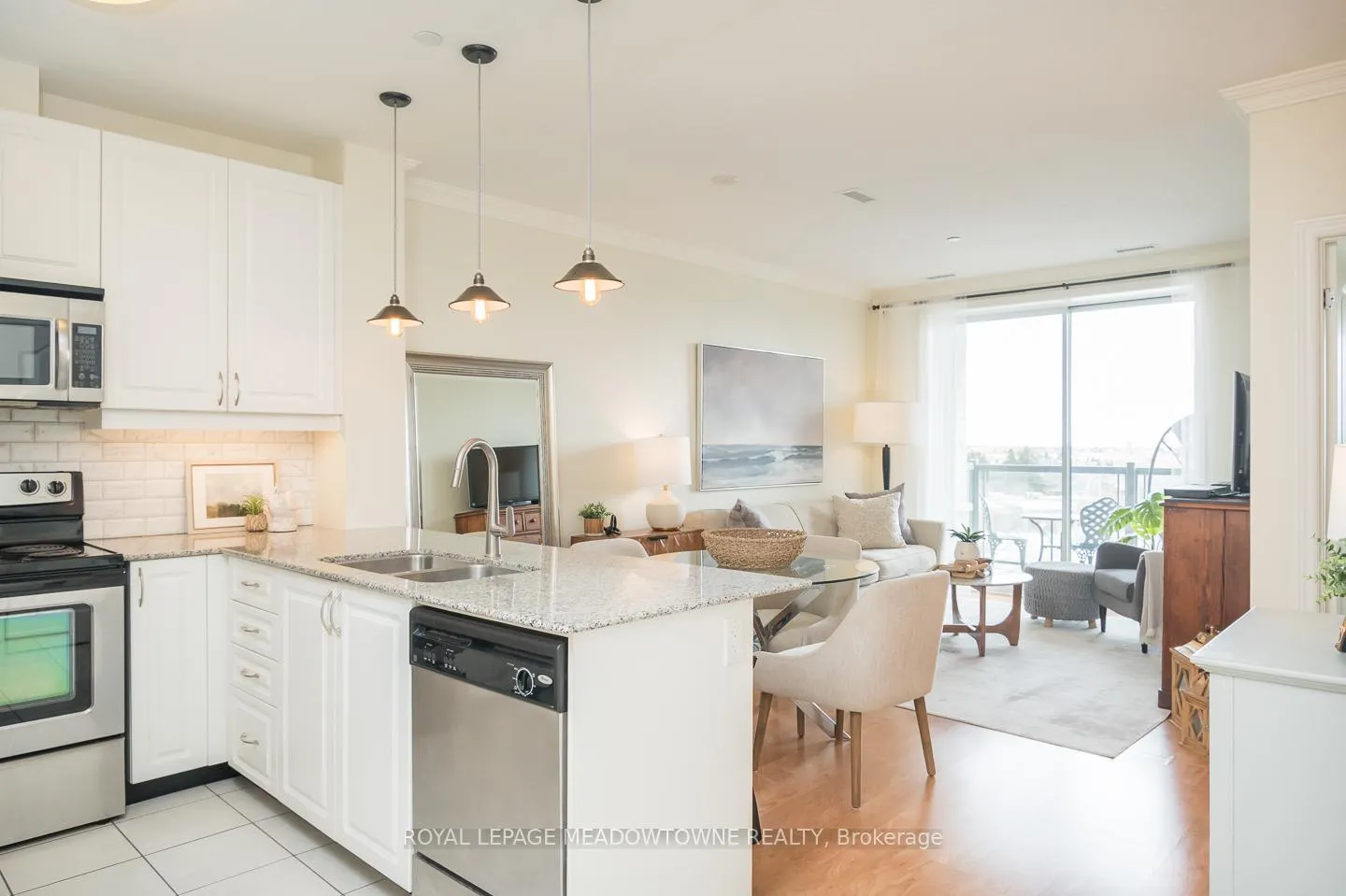 Photo 2 of Unit 609, 383 Main Street E, Milton, Old Milton — HOMEH
