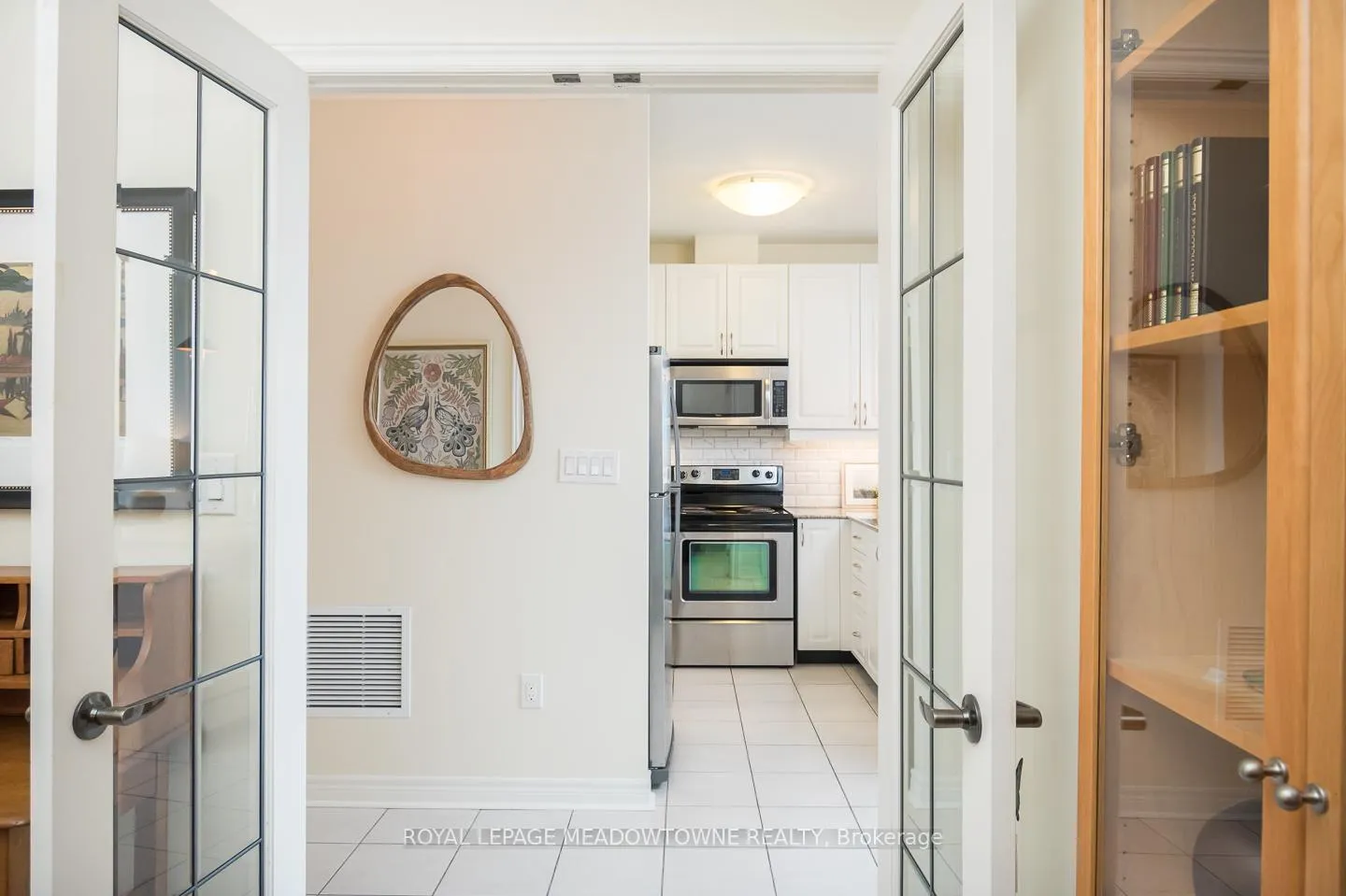 Photo 9 of Unit 609, 383 Main Street E, Milton, Old Milton — HOMEH