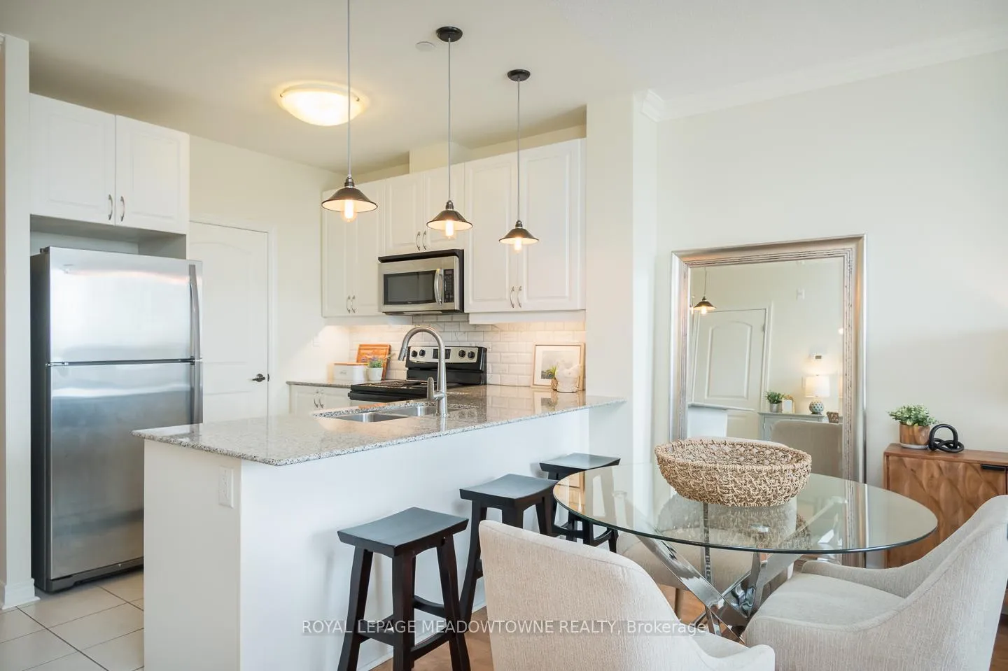 Photo 14 of Unit 609, 383 Main Street E, Milton, Old Milton — HOMEH
