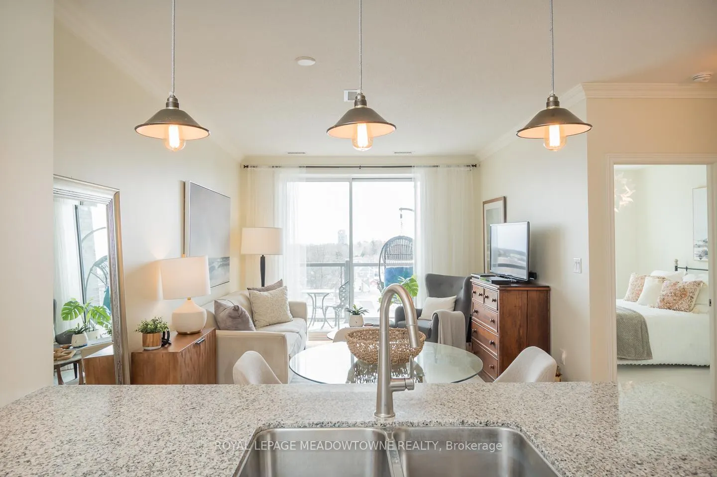Photo 15 of Unit 609, 383 Main Street E, Milton, Old Milton — HOMEH