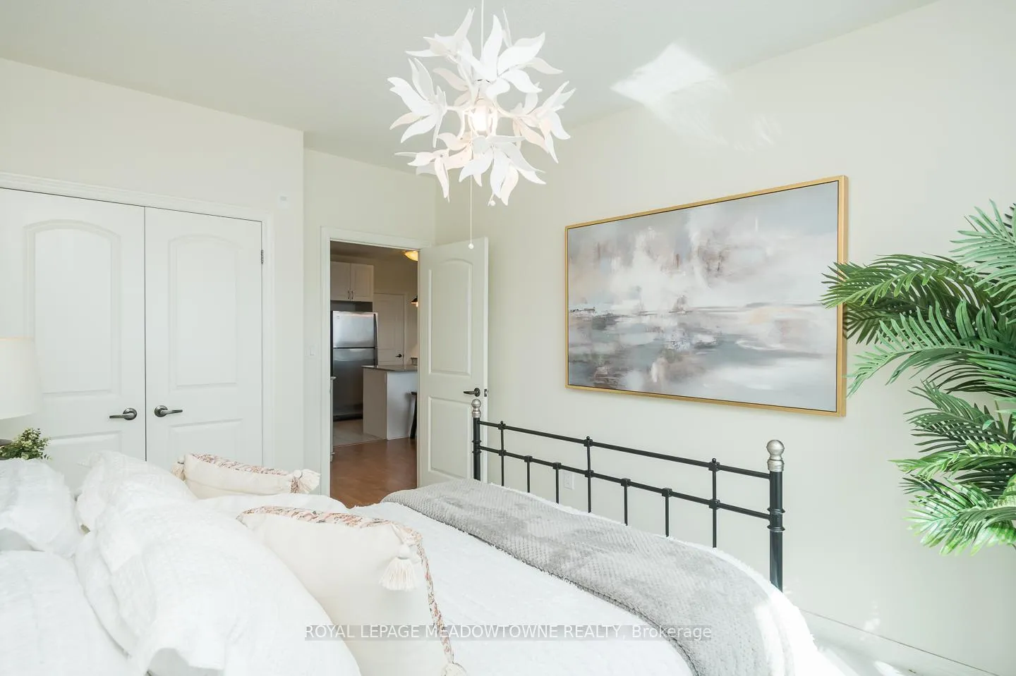 Photo 24 of Unit 609, 383 Main Street E, Milton, Old Milton — HOMEH
